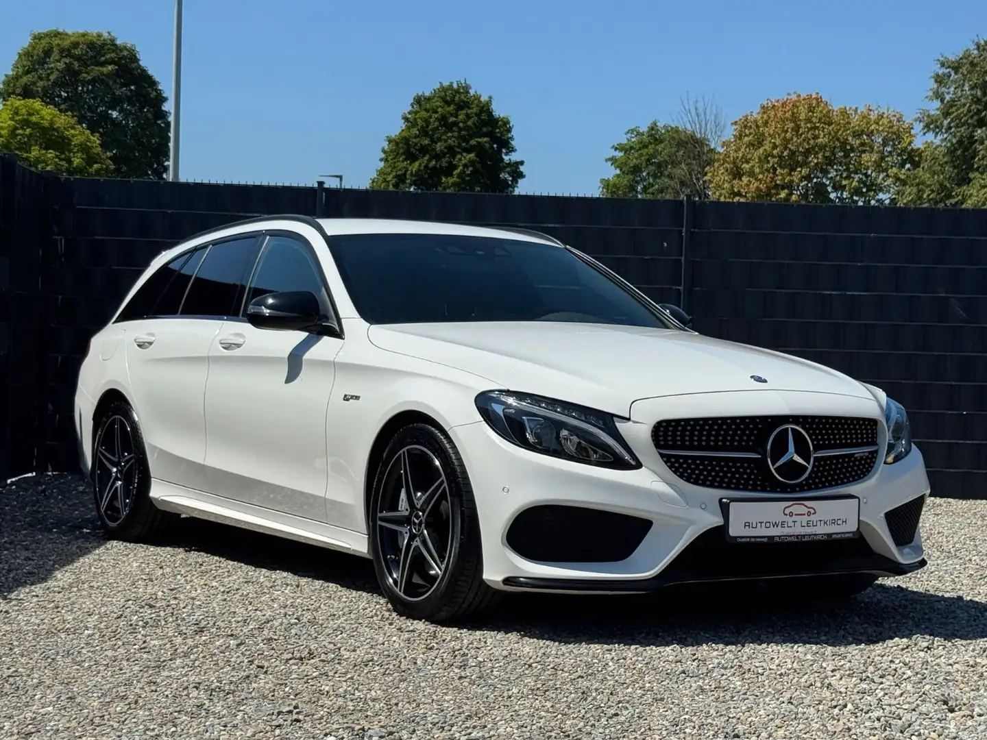 Mercedes-Benz C Klasse T-Modell  C 43 T AMG 4Matic LED 4X4 Weiß - 2