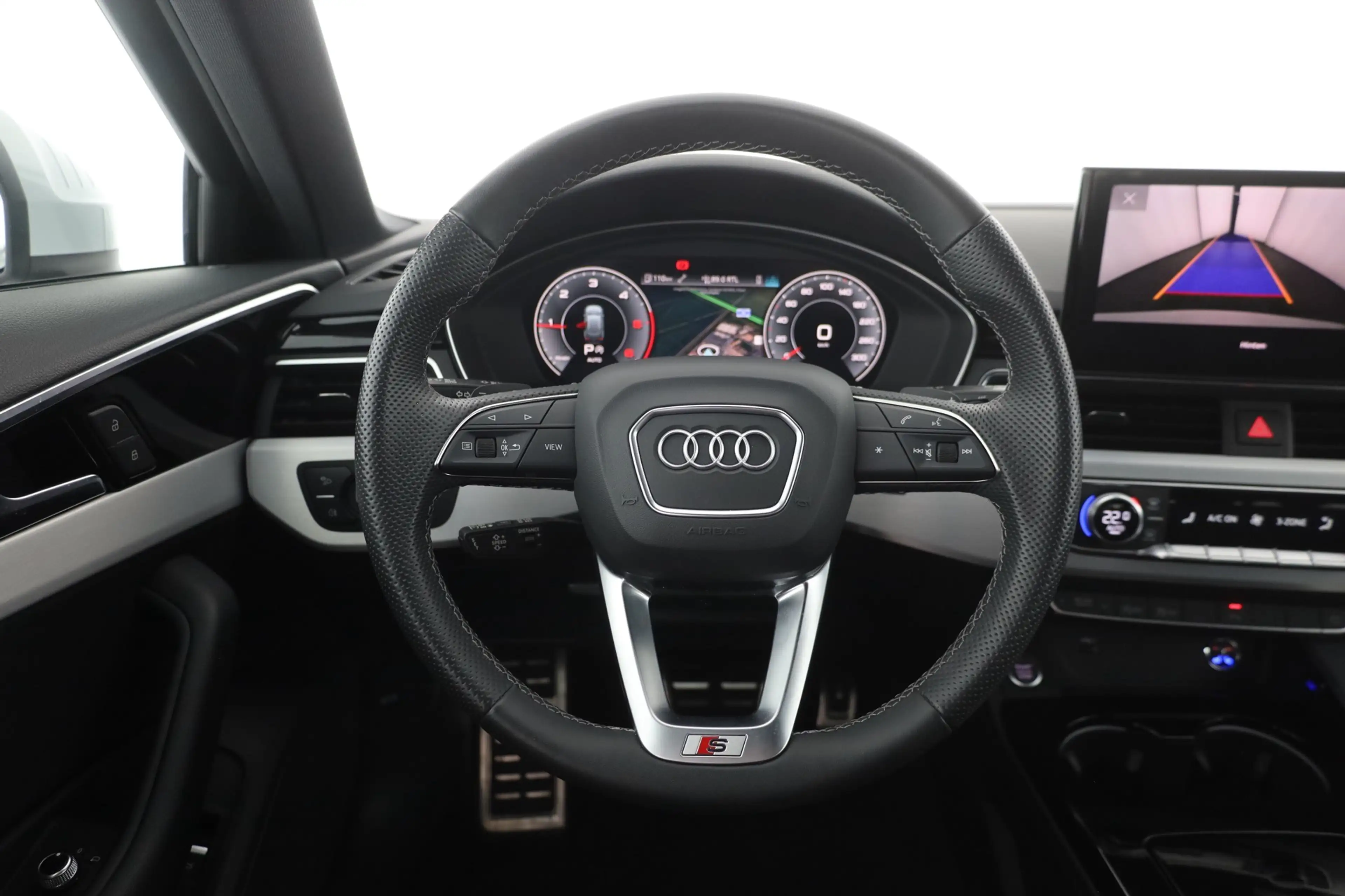 Audi A4 Avant 40 TDI S-Line quattro Aut. LED ACC Navi — photo 15