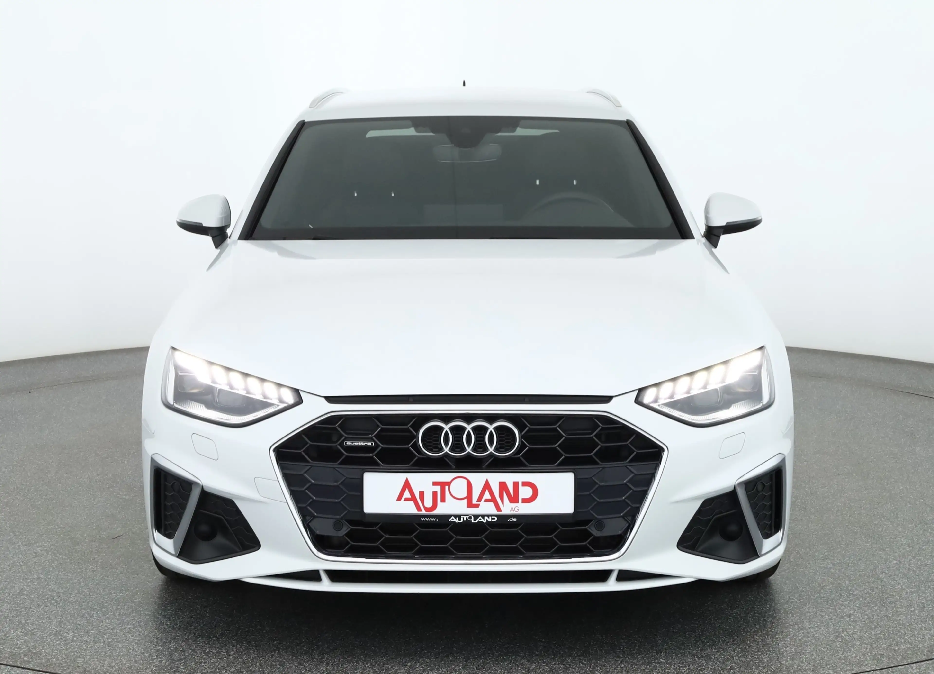Audi A4 Avant 40 TDI S-Line quattro Aut. LED ACC Navi — photo 8