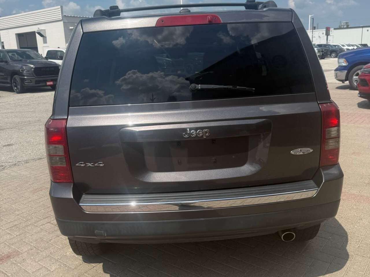 2016 Jeep Patriot 4WD 4dr High Altitude — снимка 1