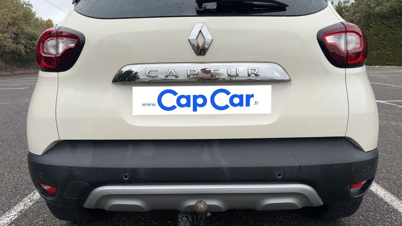 Renault Captur — photo 21