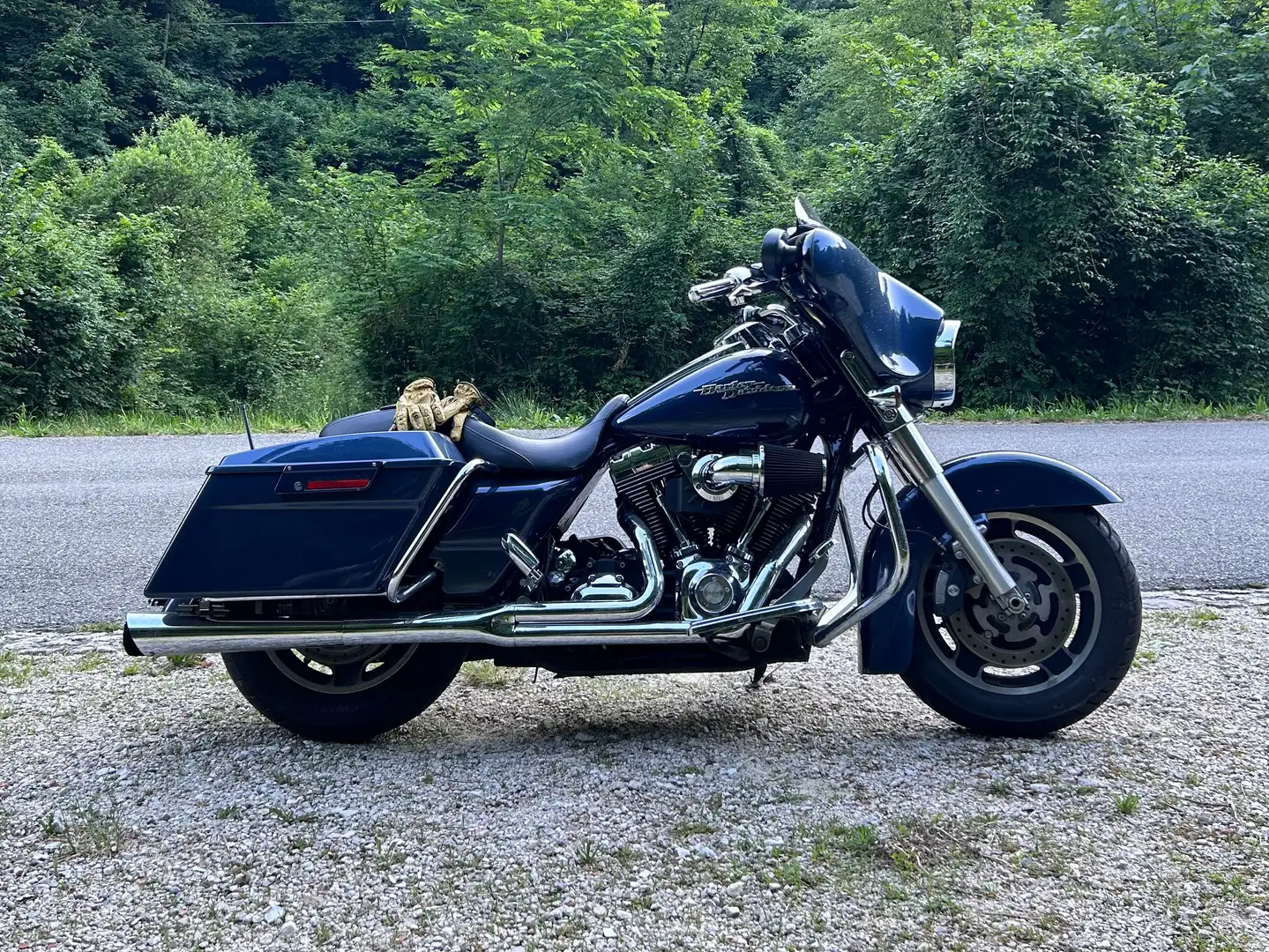 Harley-Davidson Street Glide Синій - 1