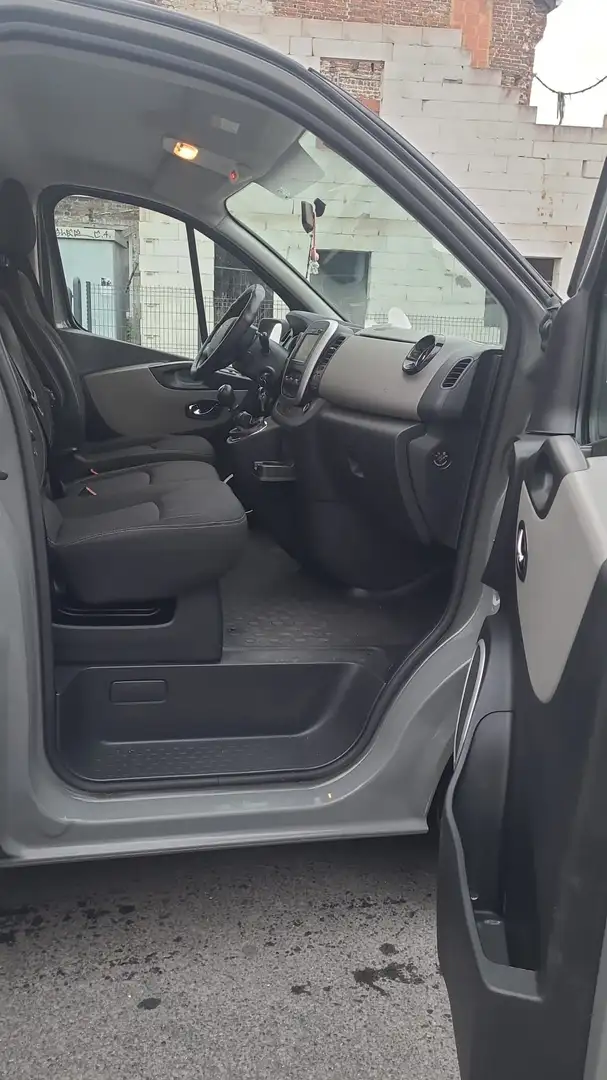 Renault Trafic Trafic Generation 1.9 dCi Authentique Gris - 1