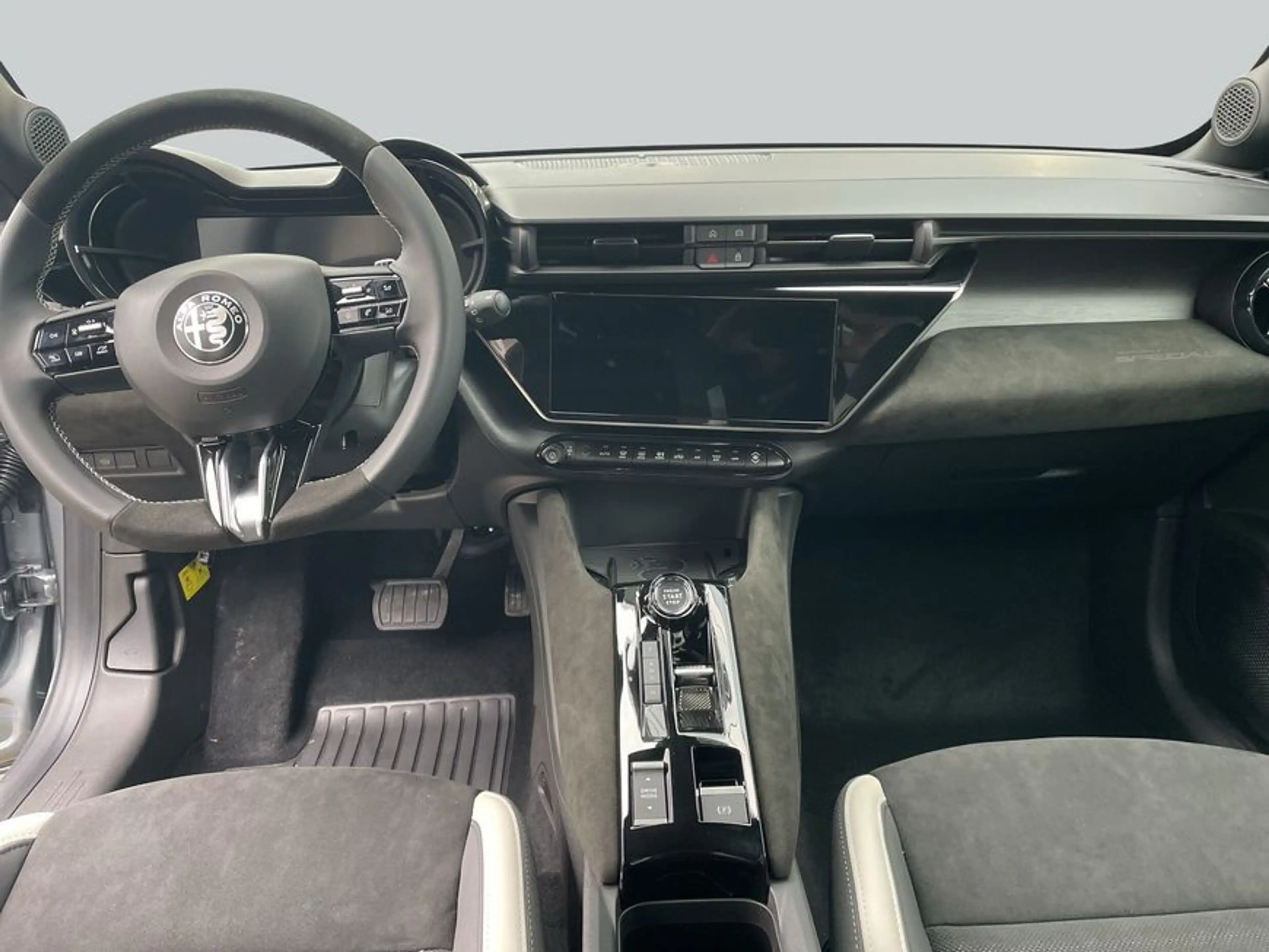 Alfa Romeo Junior 1.2 VGT Ibrida Sport Speciale 100 kW, 5-tür — photo 11