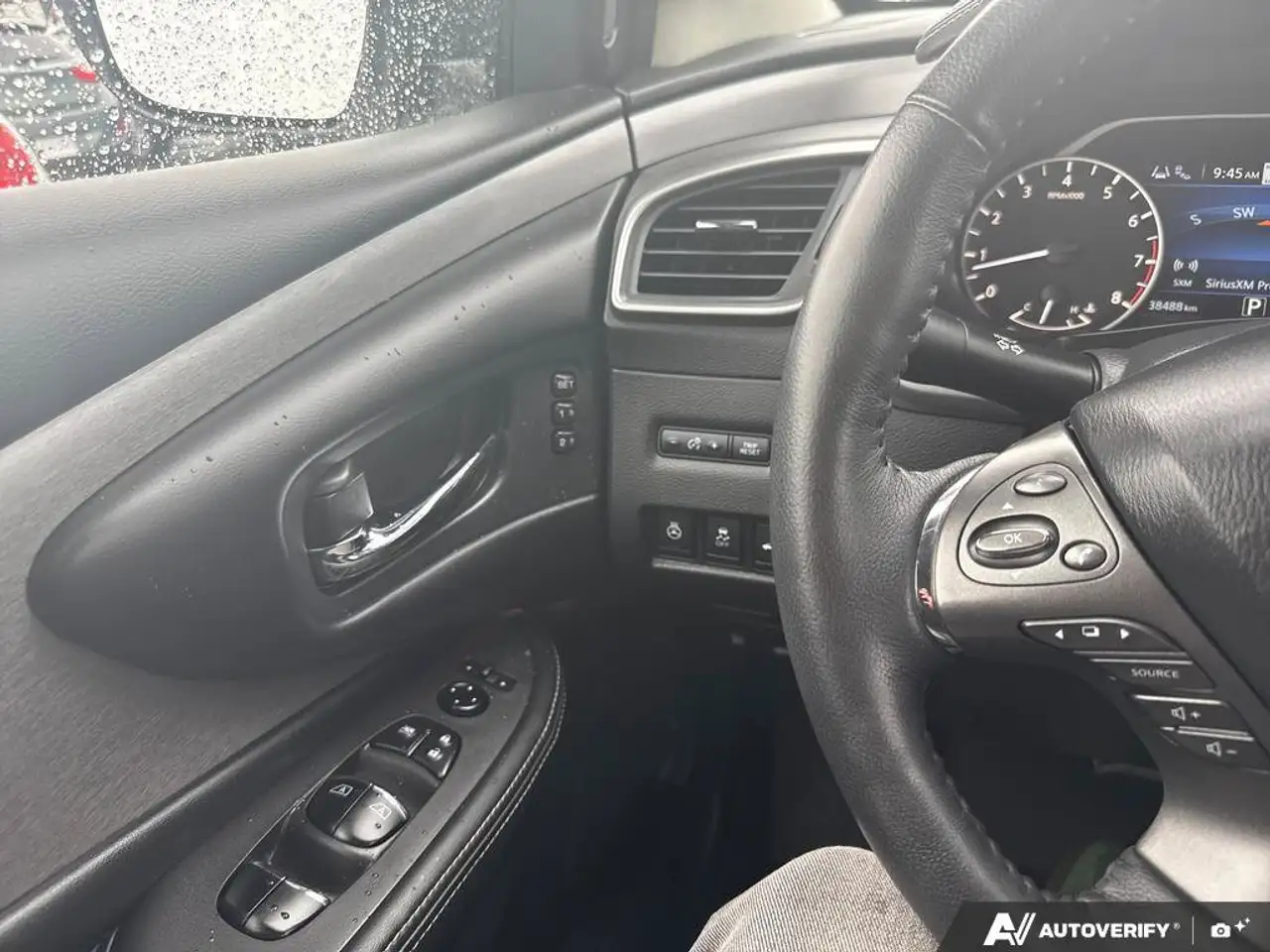 Nissan Murano снимка Nissan Murano