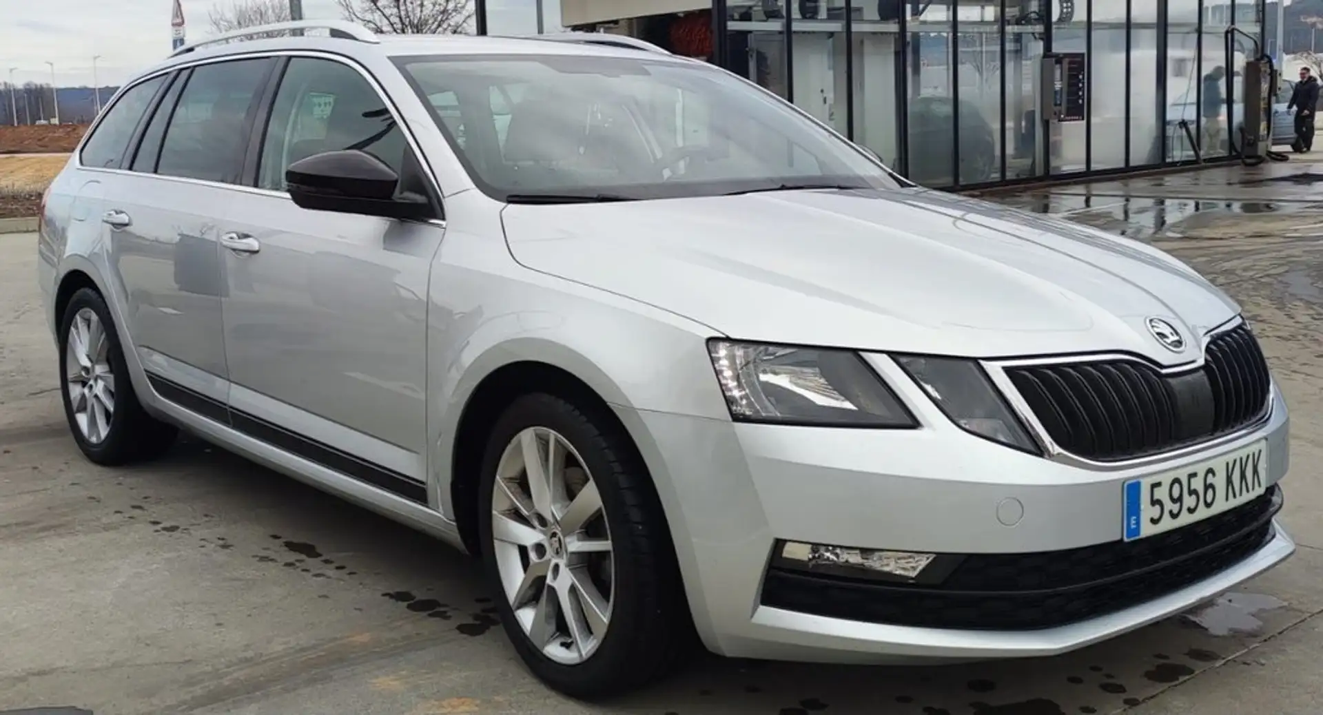 Skoda Octavia Combi 1.4 TSI 110KW (150CV) DSG Y-Line Grigio - 2