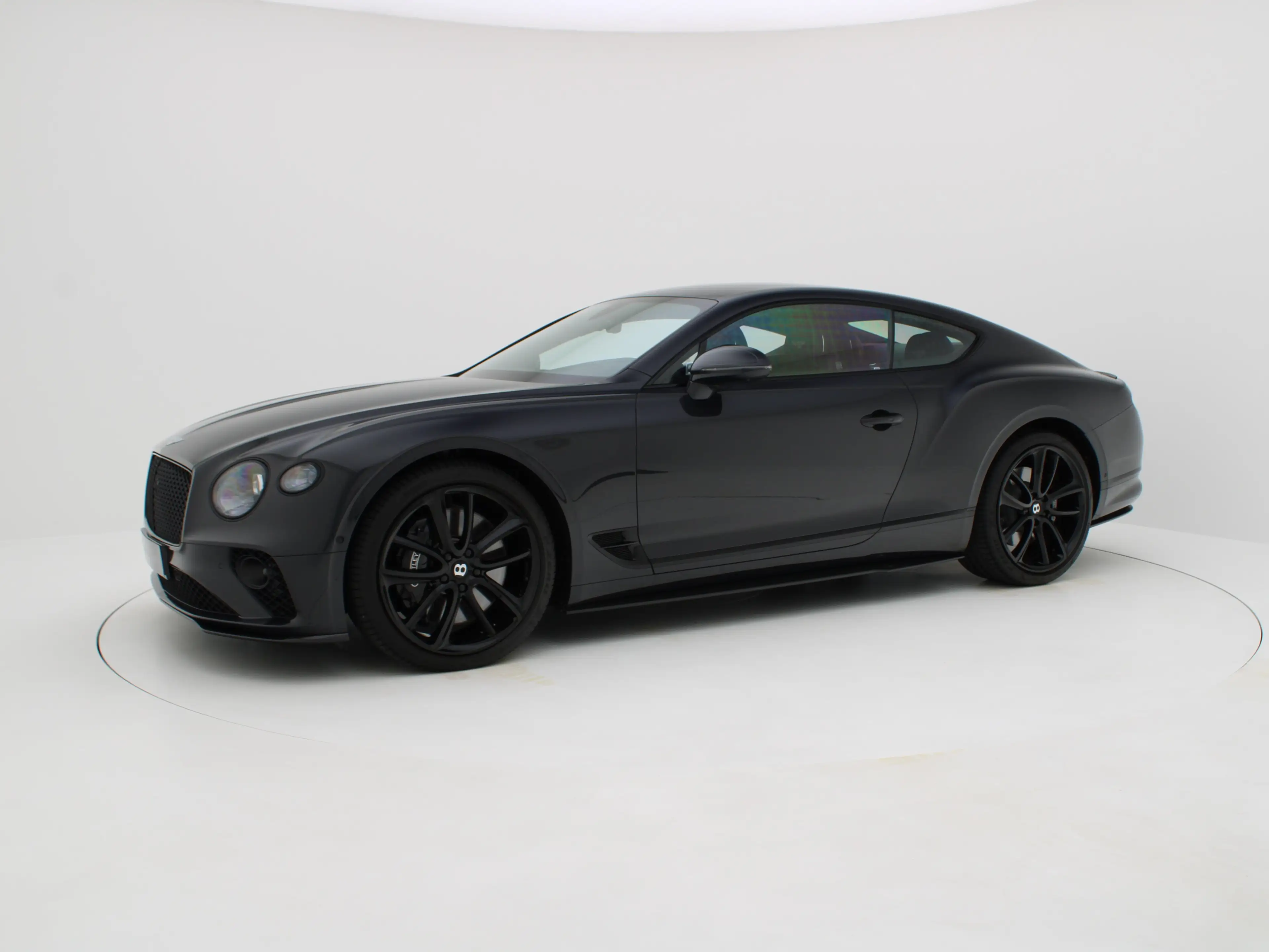 Bentley Continental GT V8 — photo 10