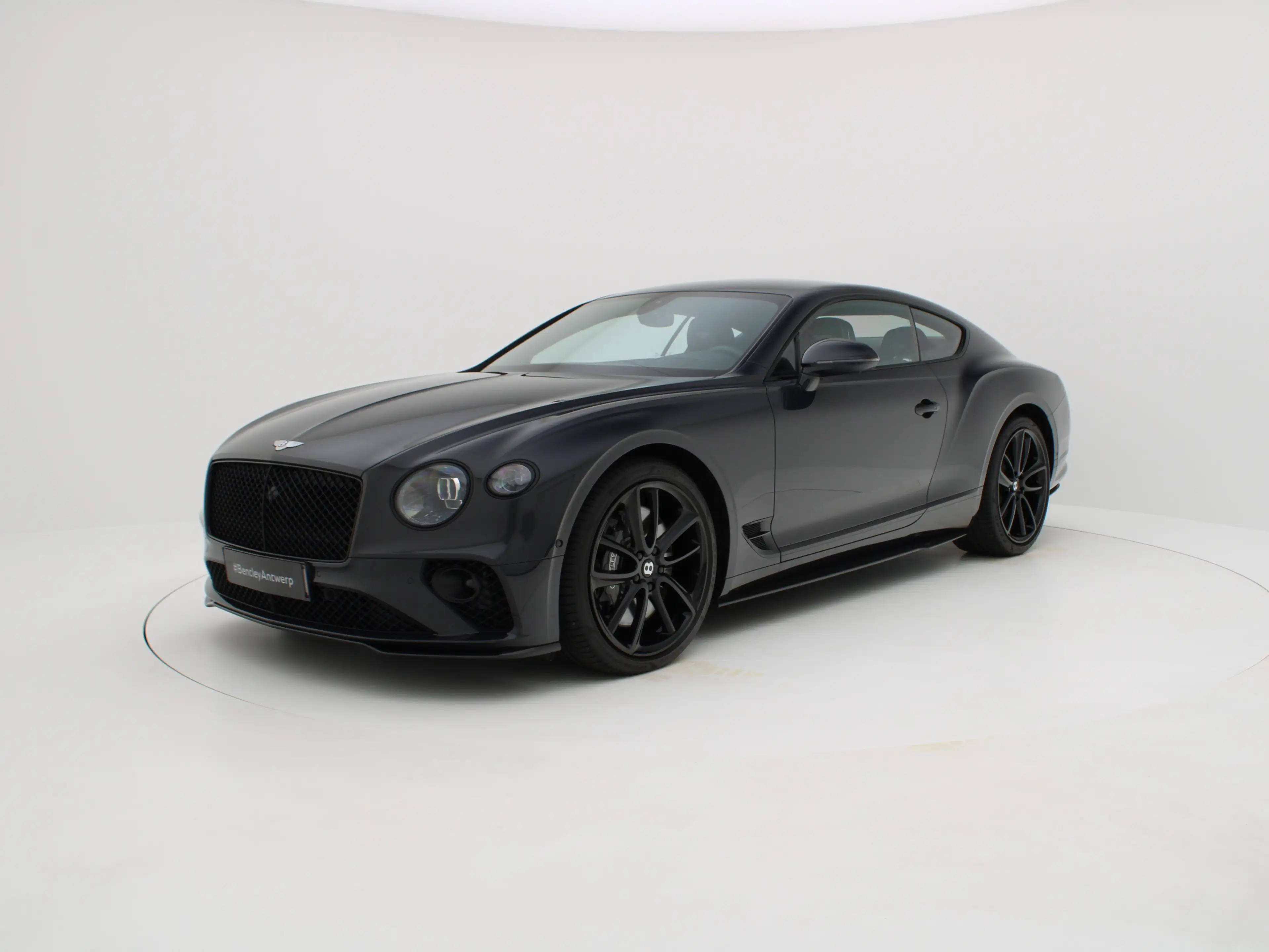 Bentley Continental GT V8 — photo 8