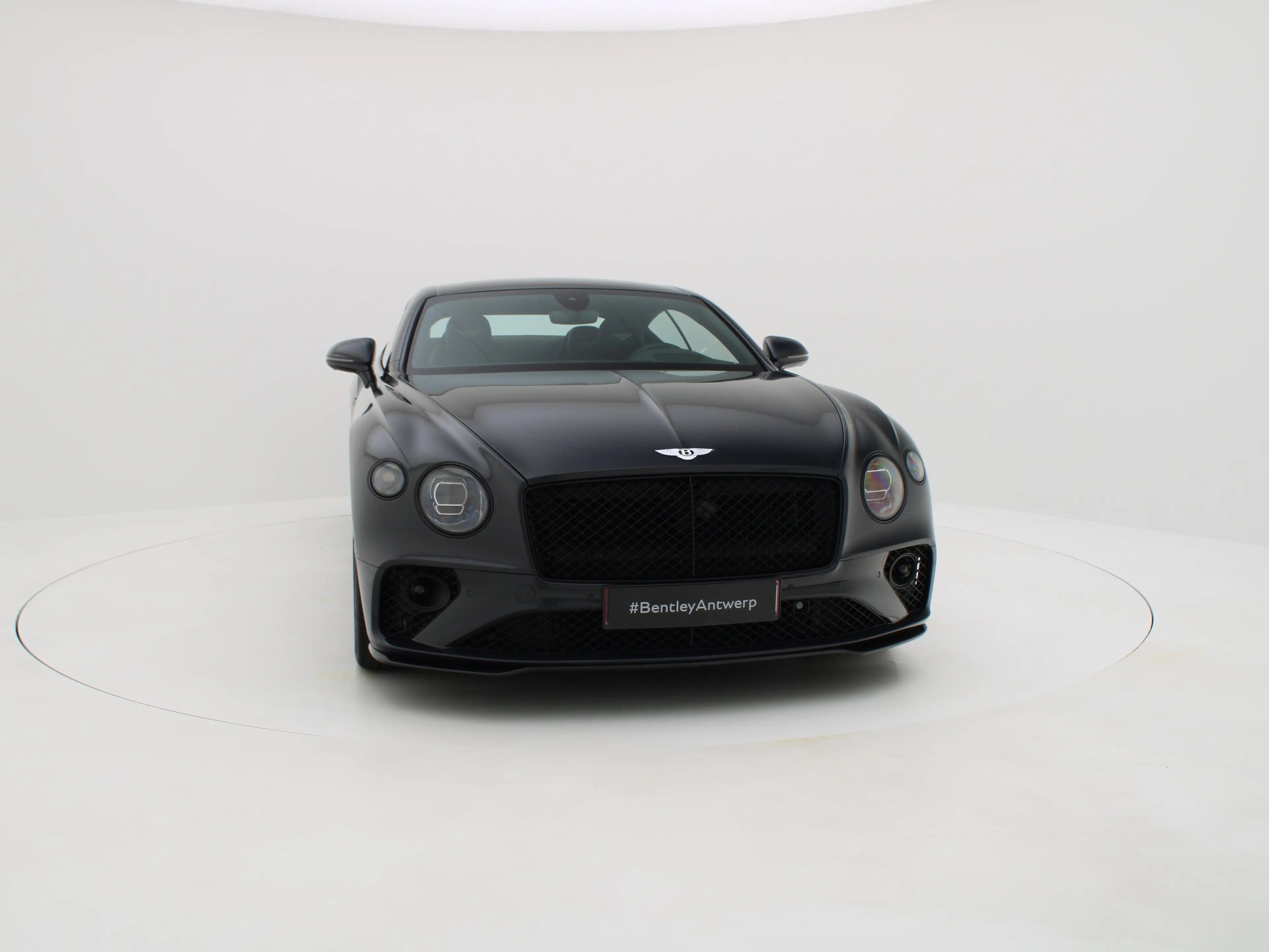 Bentley Continental GT V8 — photo 3