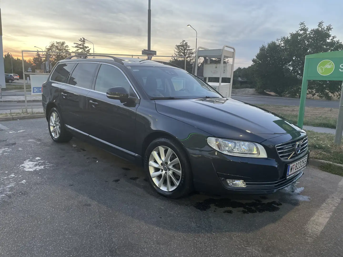 Volvo V70 D4 Summum Geartronic - 1