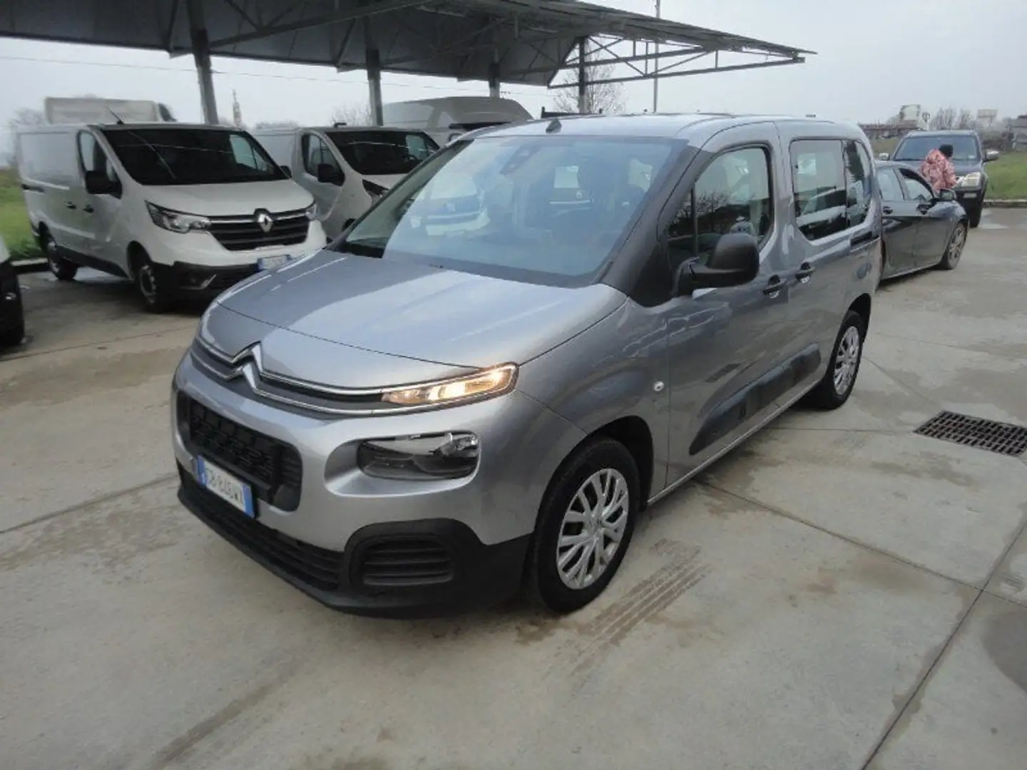 Citroen Berlingo Berlingo BlueHDi 100 Stop&Start M Live Grigio - 2