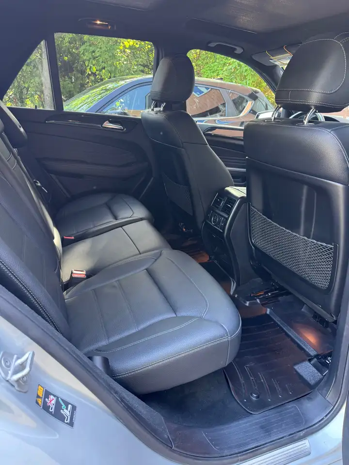 Mercedes-Benz GLE снимка Mercedes-Benz GLE