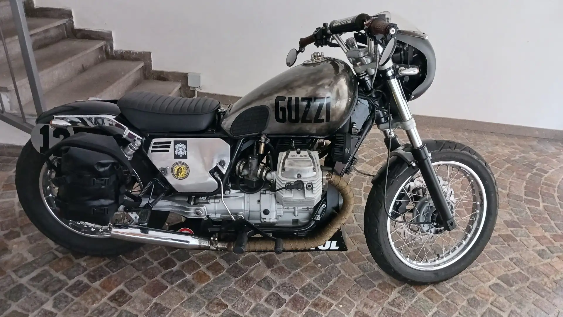 Moto Guzzi Nevada Argento - 1