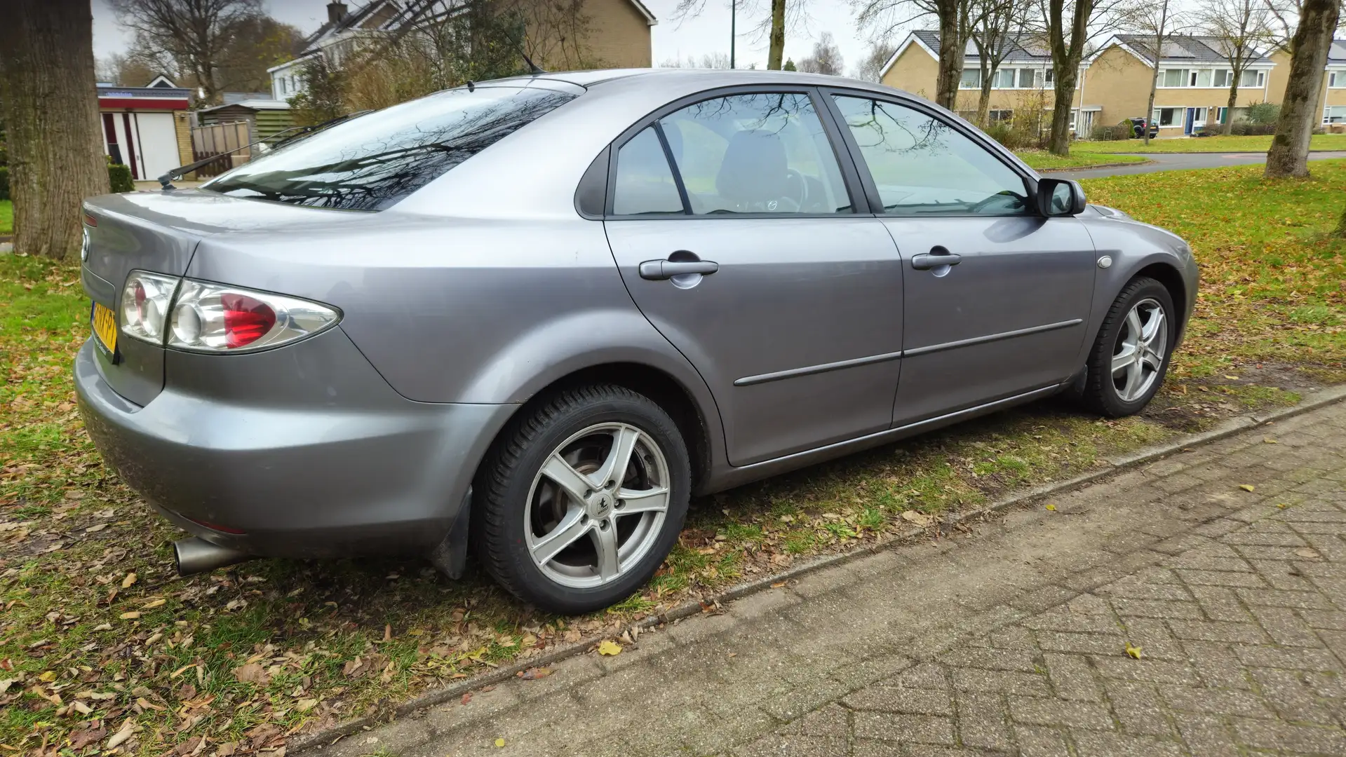 Mazda 6 6 1.8i Touring - 2
