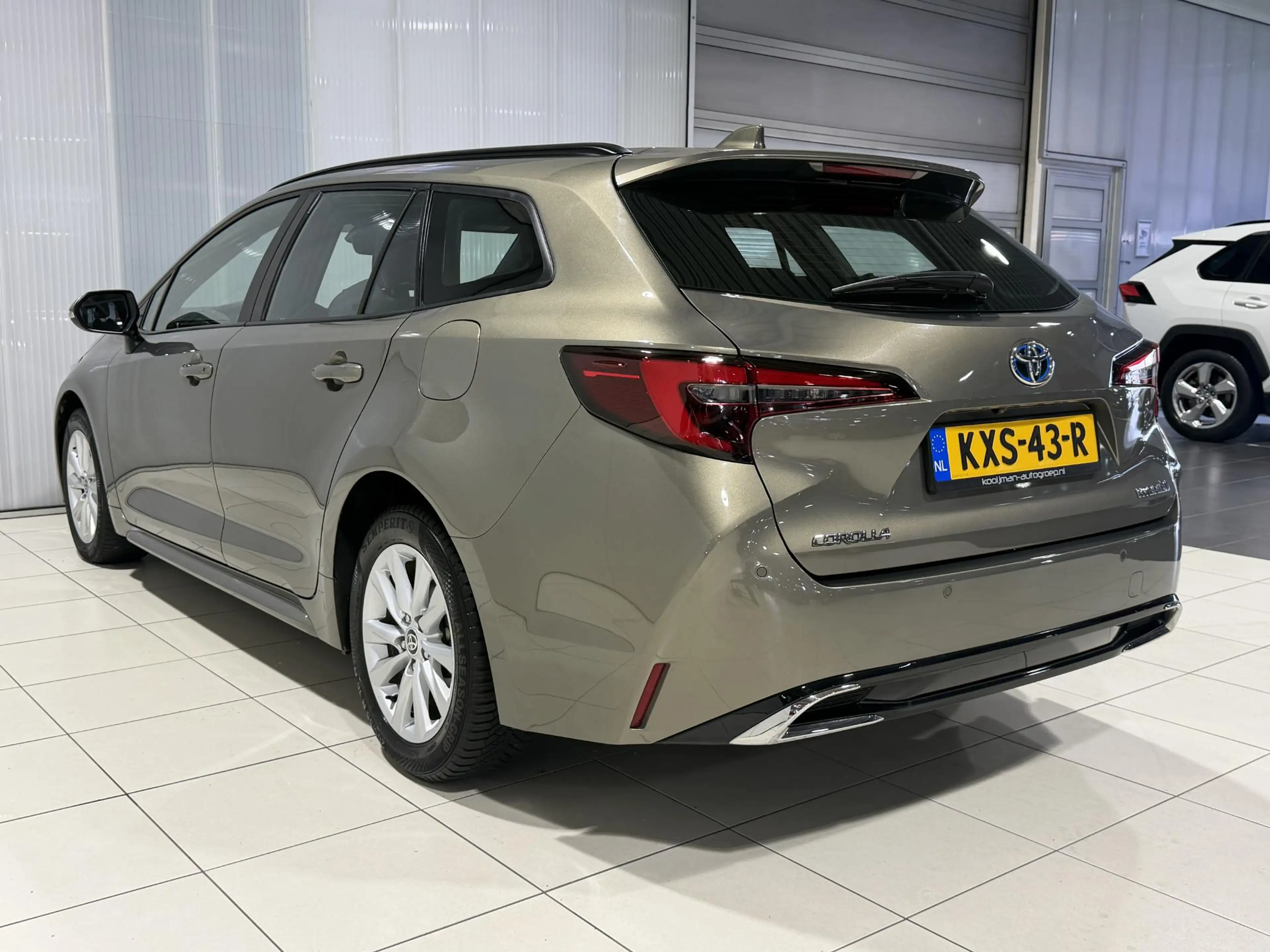Toyota Corolla Touring Sports Hybrid 140 Active Parkeersensoren v — photo 6