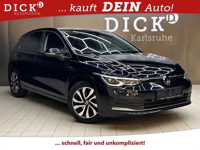 Volkswagen Golf VIII Active 1,5 TSI LED+NAVi+SHZ+KAMER+ACC+