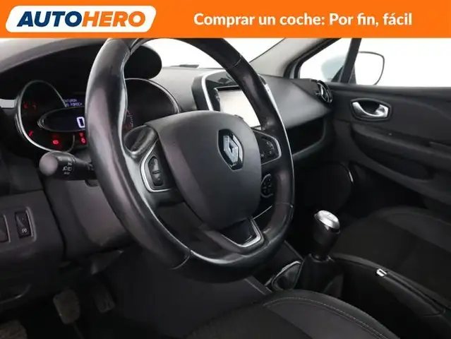 Renault Clio view 12