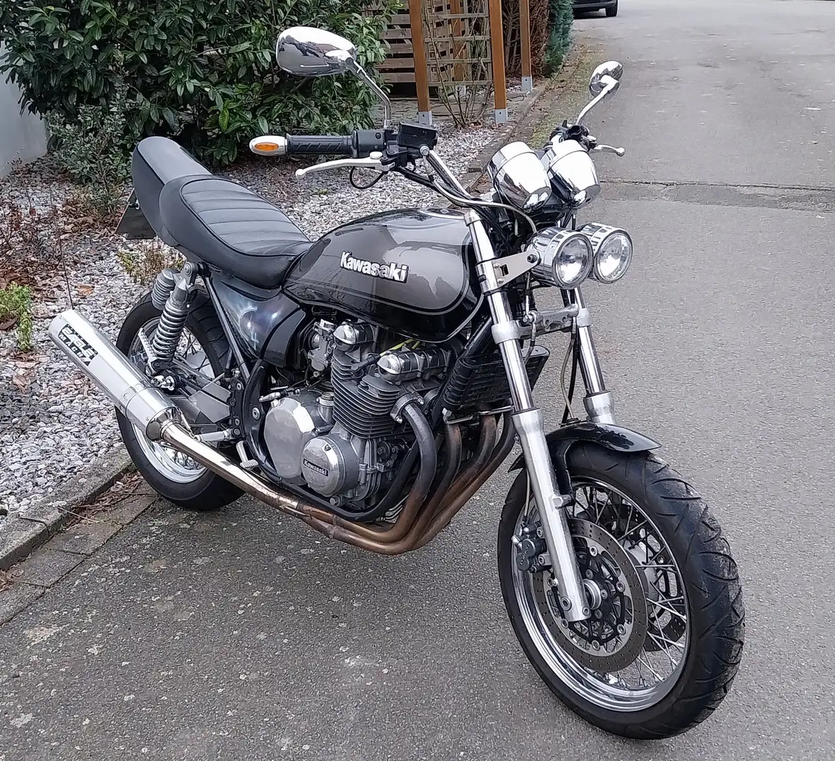 Kawasaki Zephyr 750 ZR 750 D Schwarz - 1