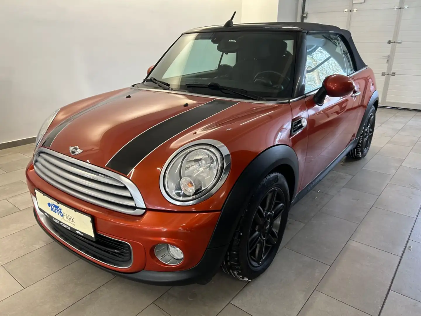 MINI One Cabrio One Naranja - 1
