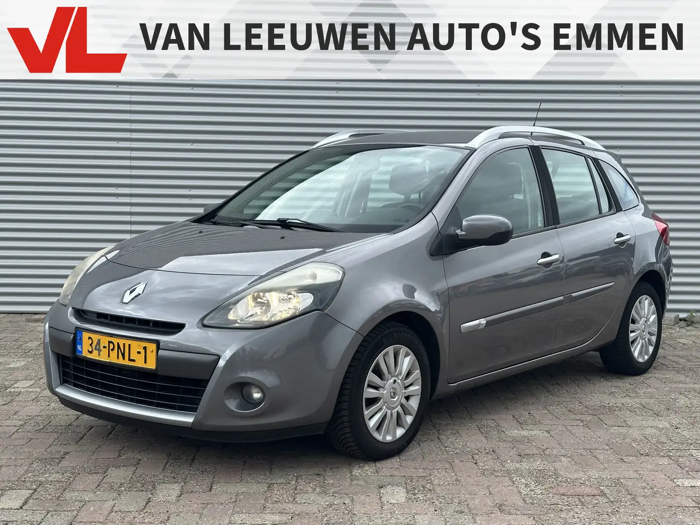 Renault Clio Estate 1.2 TCE Collection | Nieuw Binnen | Airco | Grijs - 1