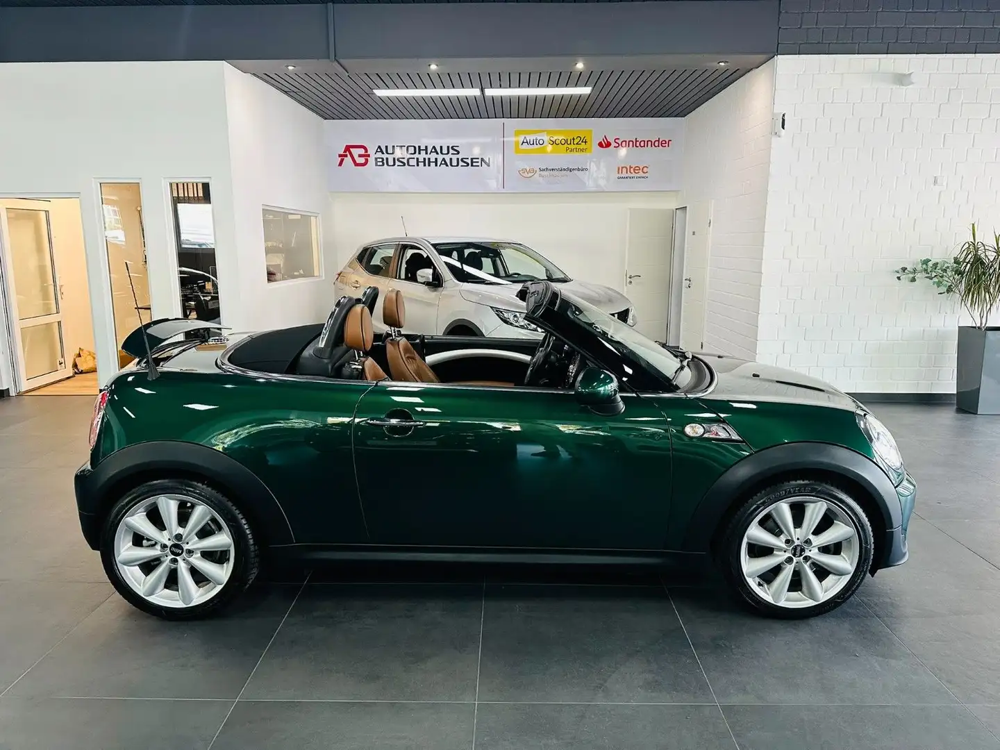 MINI Cooper S Roadster Autom.*1.Hand*Voll*TÜV+InspNEU Grün - 1