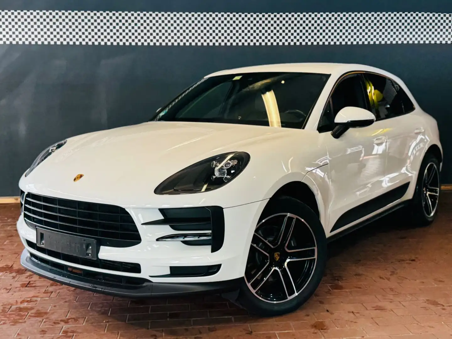 Porsche Macan TURBO RAD 1.Hand TÜV/INSPEKTION NEU Weiß - 1
