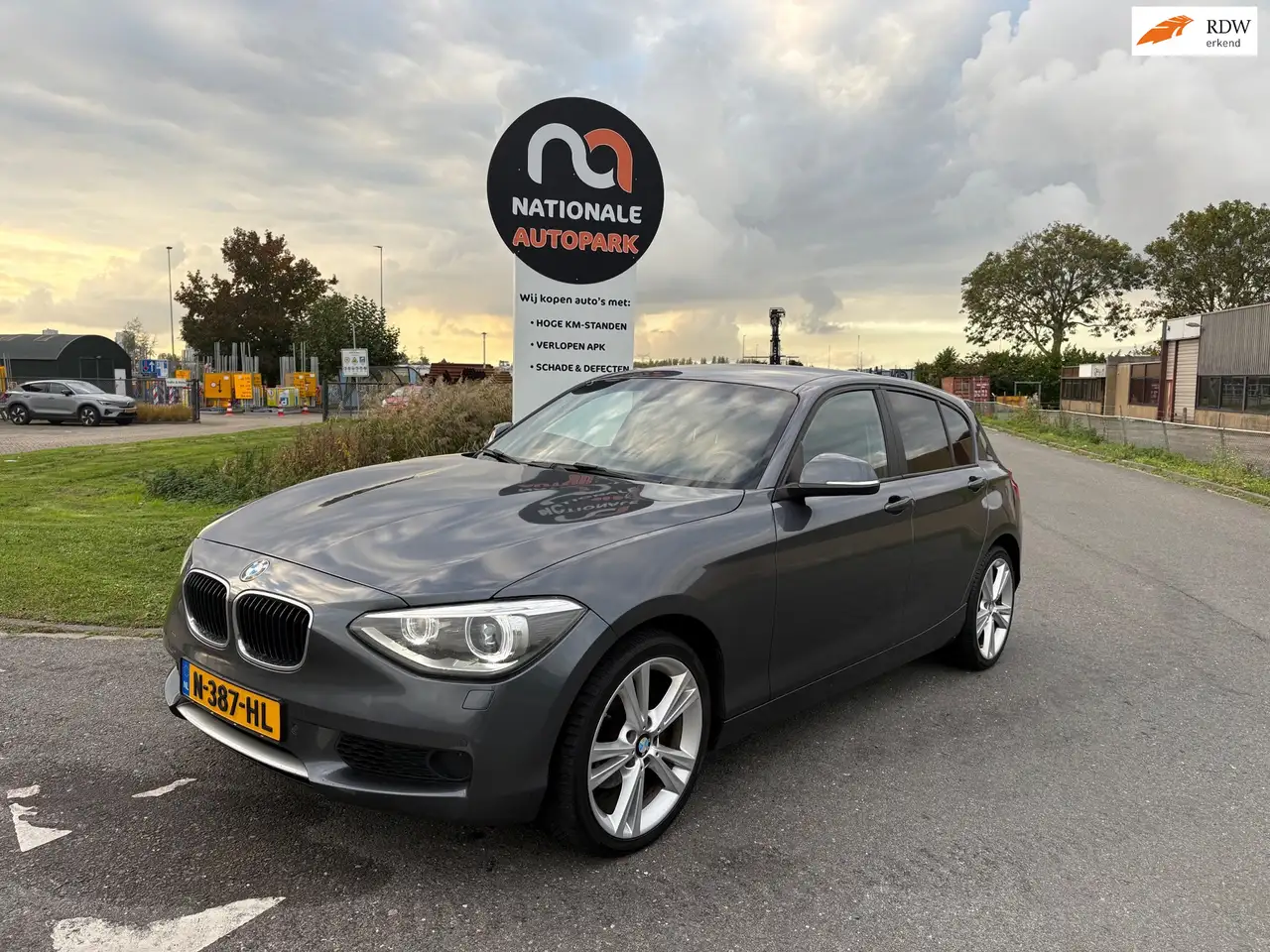 BMW 118