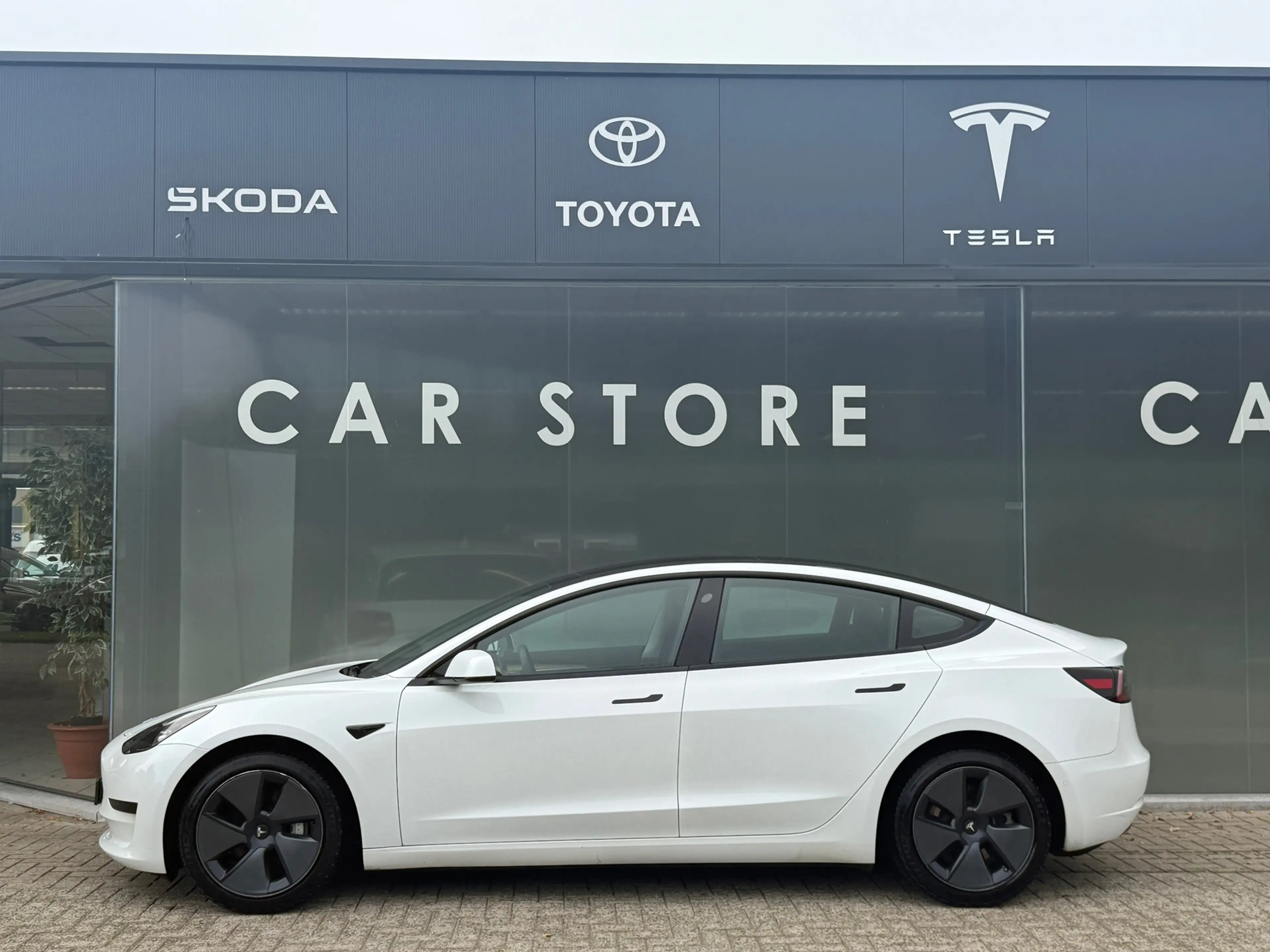Tesla Model 3 Standard RWD Plus 60 kWh 92% SOH AUTOPILOT — photo 7