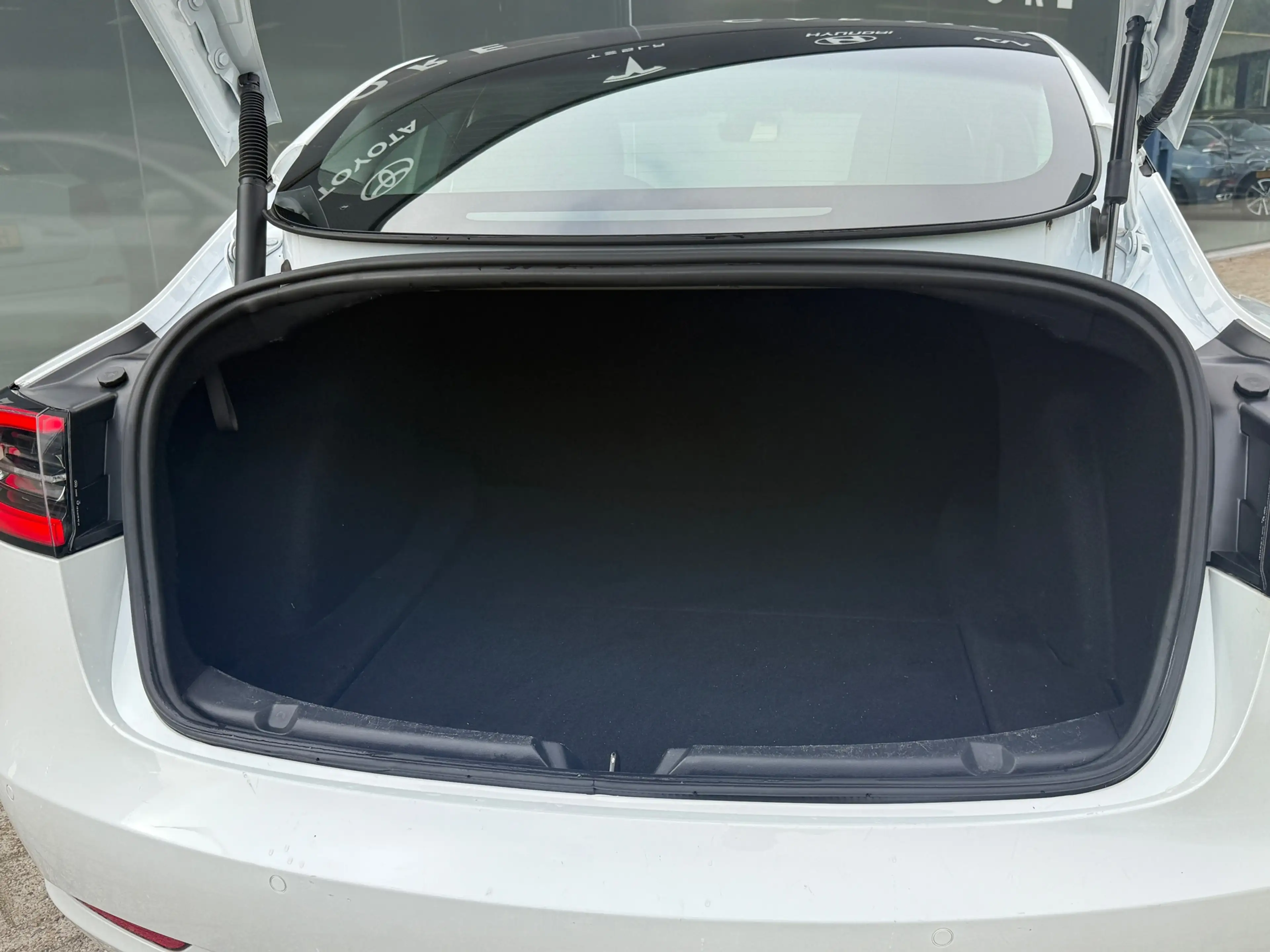Tesla Model 3 Standard RWD Plus 60 kWh 92% SOH AUTOPILOT — photo 18
