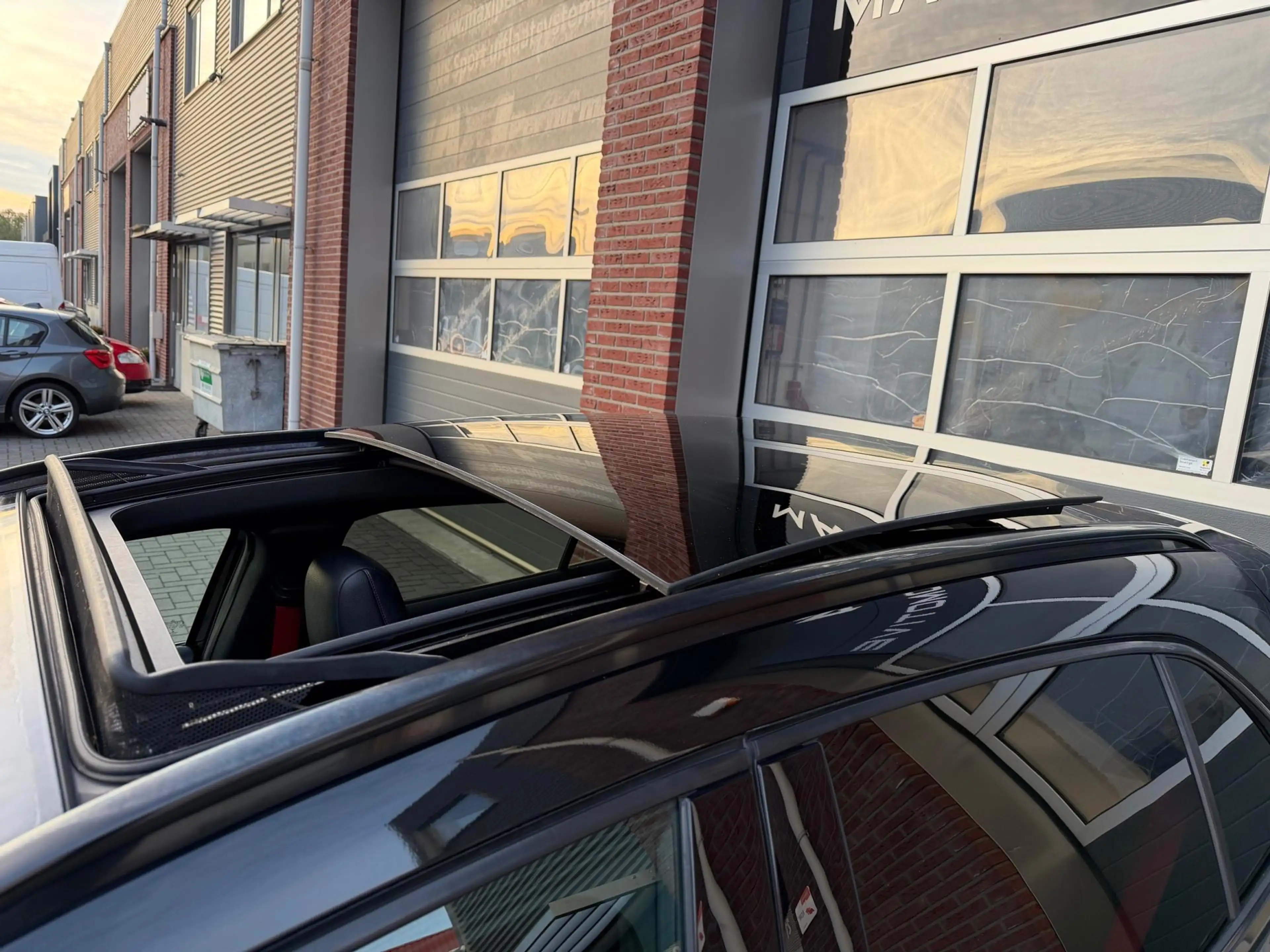Mercedes-Benz GLA 200 AMG AUT LED Pano Memory Navi — photo 2