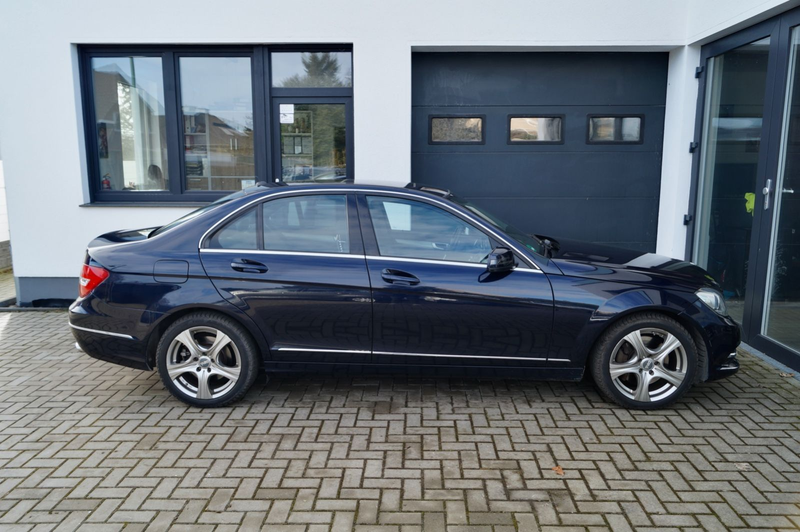 Mercedes-Benz C 300 CDI 4Matic-XENON-STANDHZG-SPUR-LEDER- — photo 9
