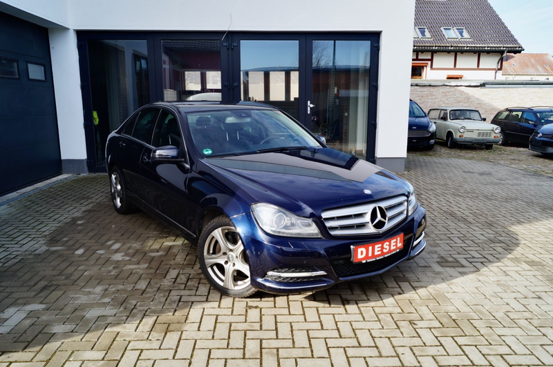 Mercedes-Benz C 300 CDI 4Matic-XENON-STANDHZG-SPUR-LEDER- — photo 2