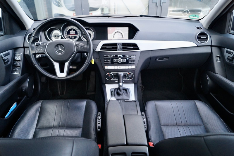 Mercedes-Benz C 300 CDI 4Matic-XENON-STANDHZG-SPUR-LEDER- — photo 13