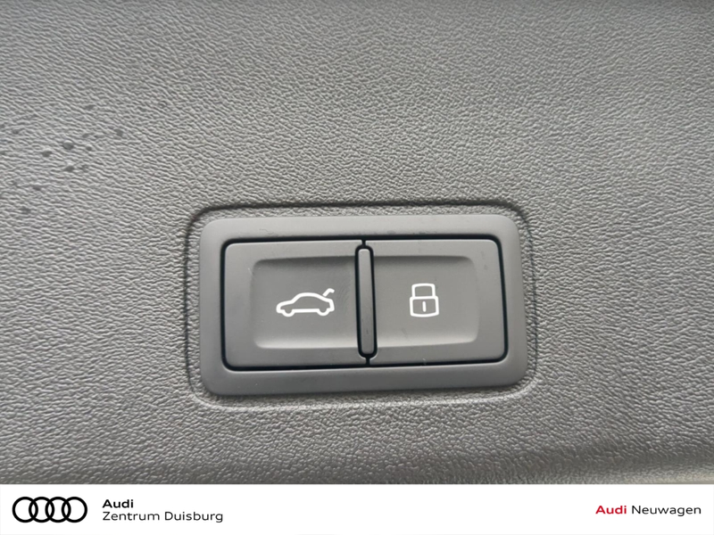Audi Q3 Sportback TFSI S tronic Sportpaket Navi Leder LED — photo 9
