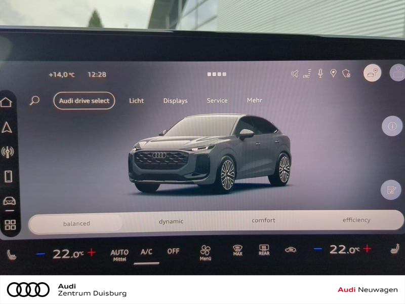 Audi Q3 Sportback TFSI S tronic Sportpaket Navi Leder LED — photo 12