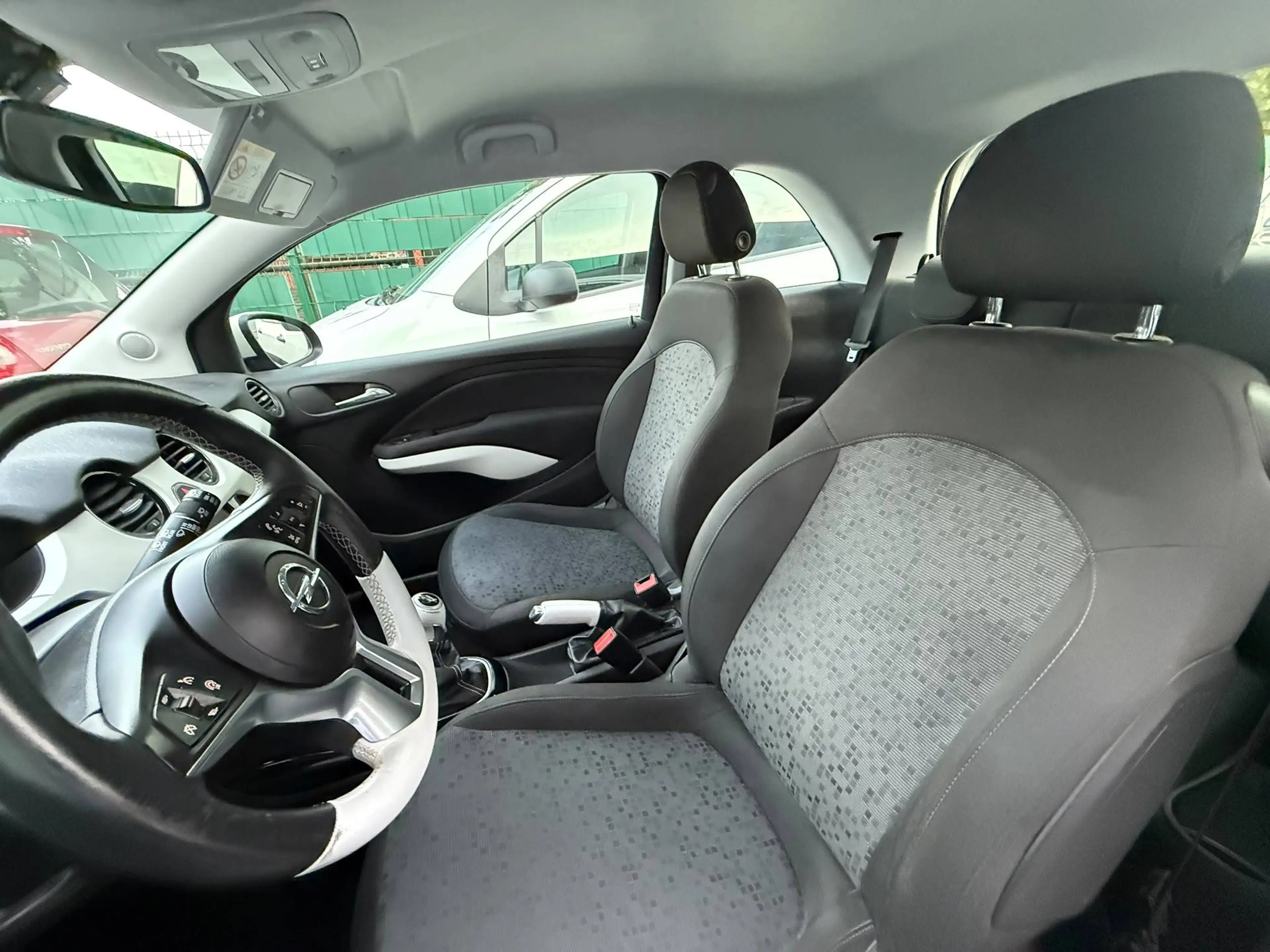 Opel Adam Adam 1.2i Glam (EU6.2) GARANTIE 1 AN/JAAR — photo 9