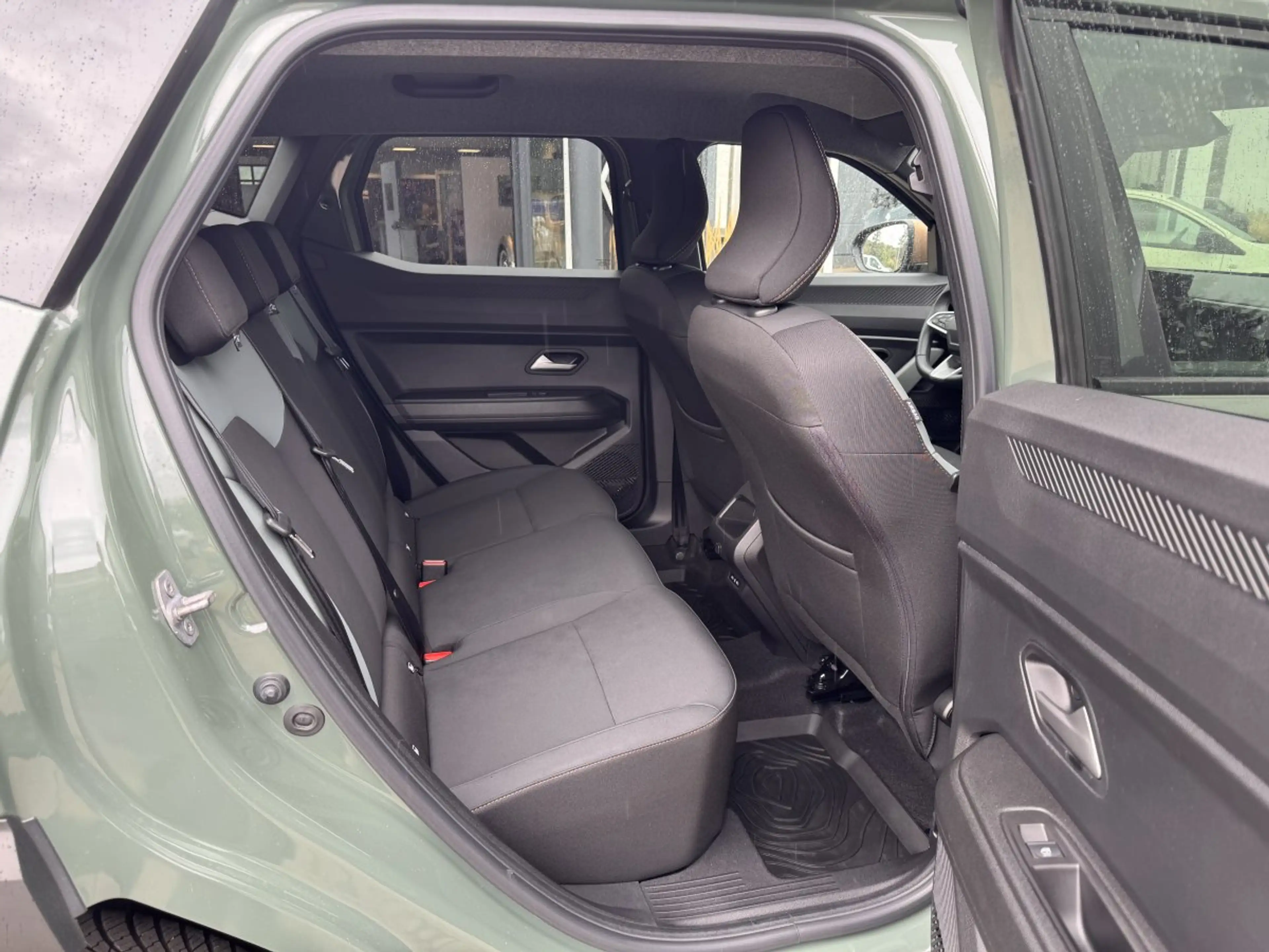 Dacia Duster III 1.2 TCe 130 Extreme — photo 11