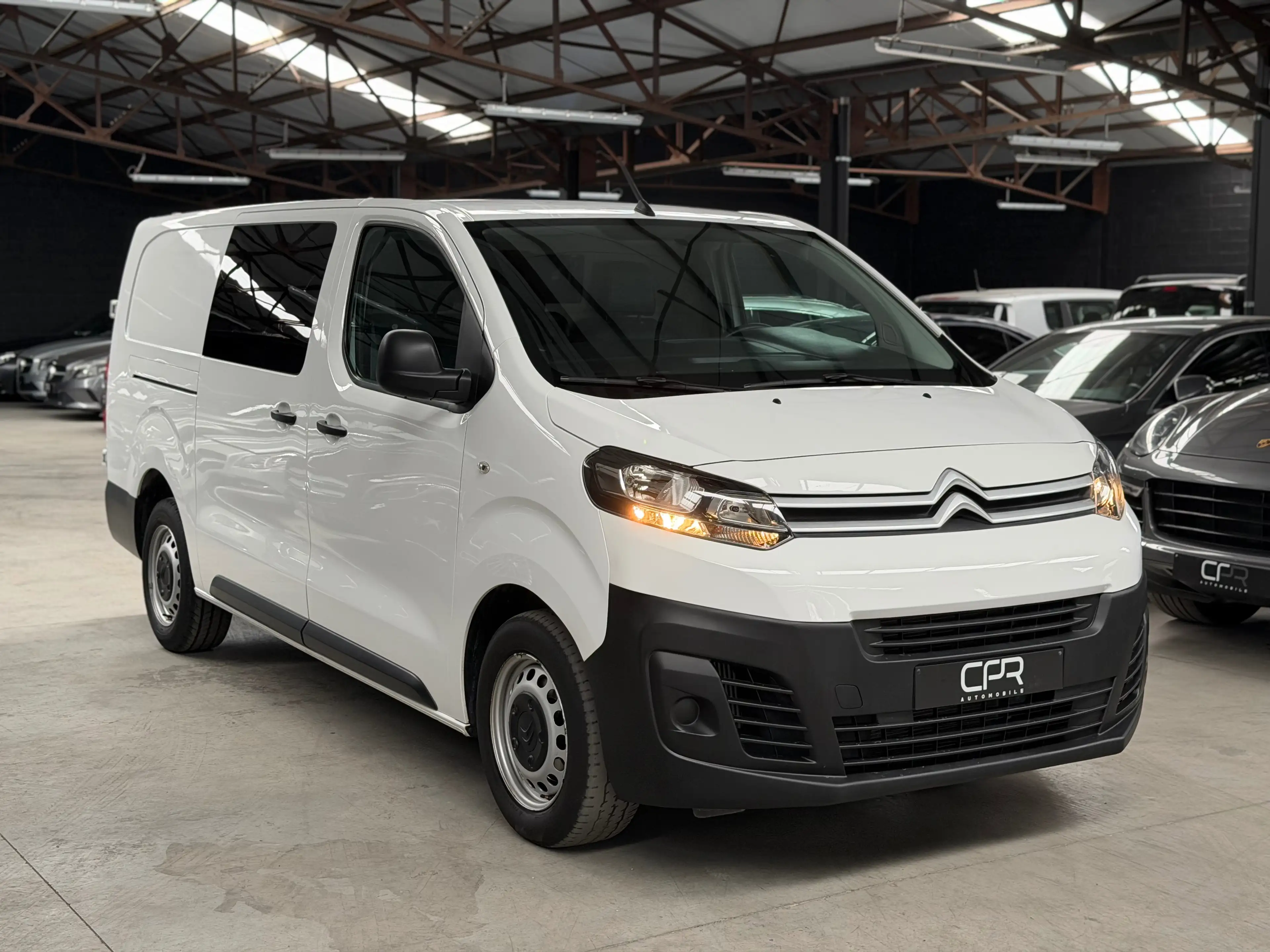 Citroen Jumpy — photo 3