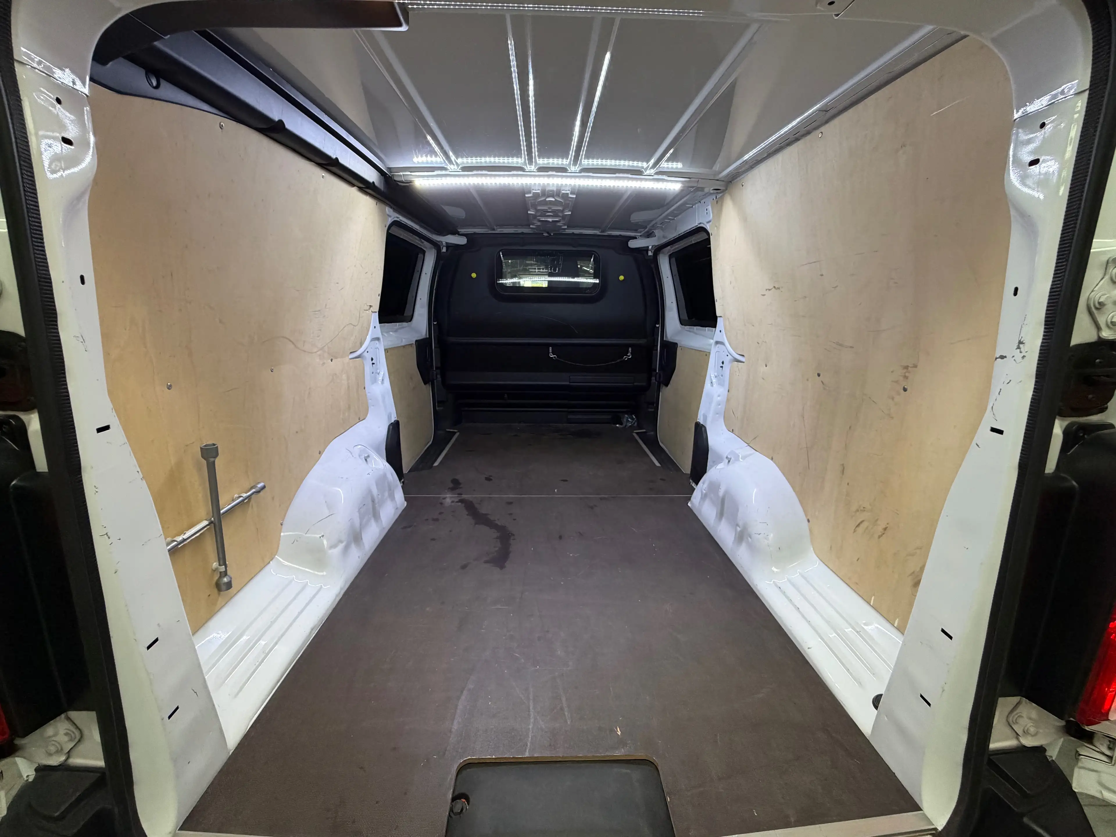 Citroen Jumpy — photo 10