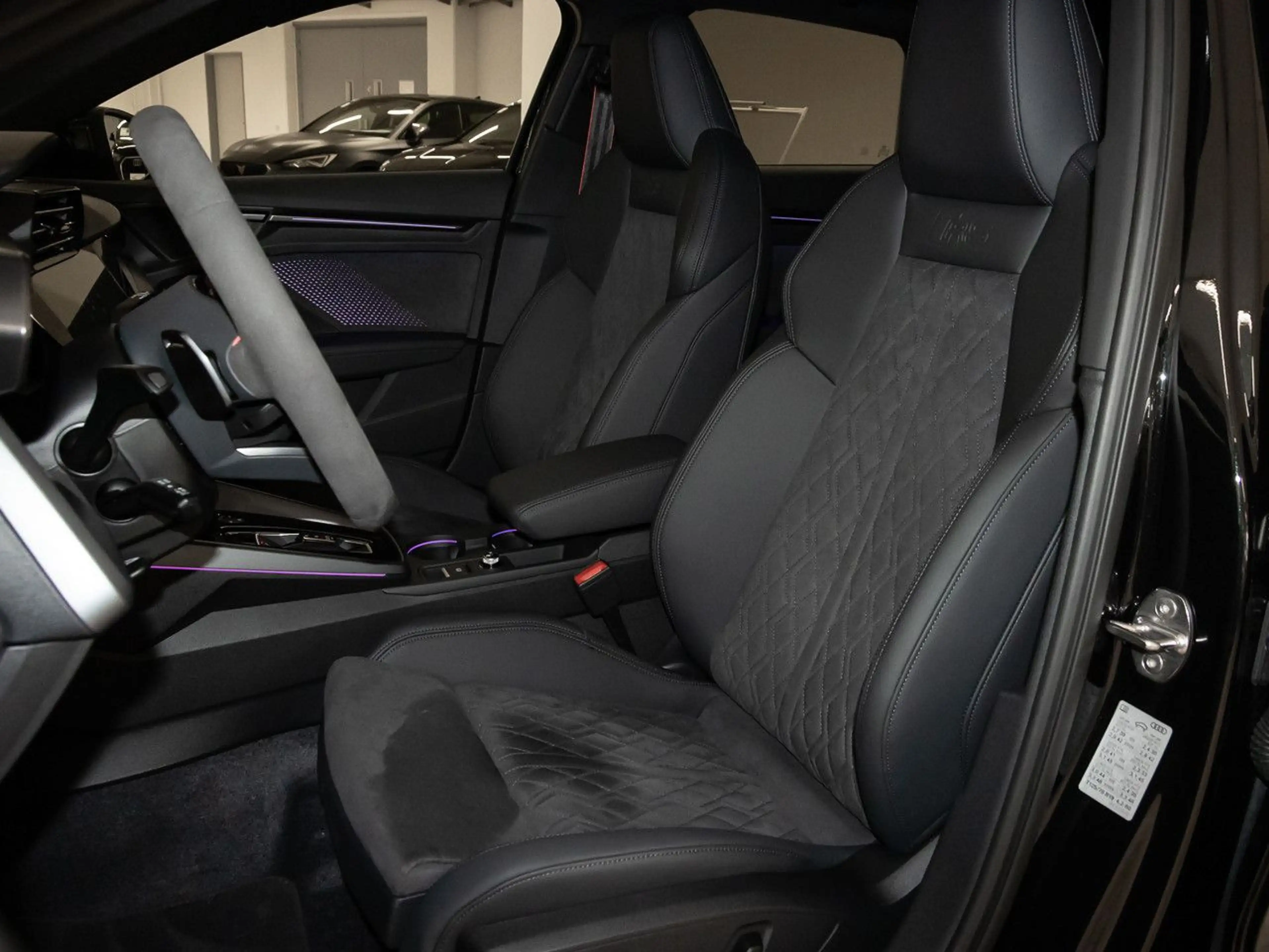 Audi RS3 TFSI quattro S tronic — photo 15