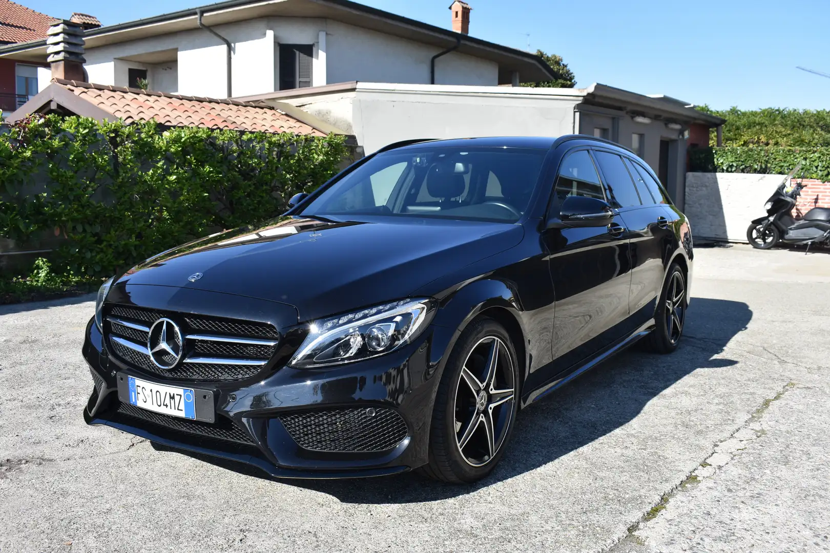 Mercedes-Benz C 220 d Premium 4matic AMG Auto Sw Nero - 2