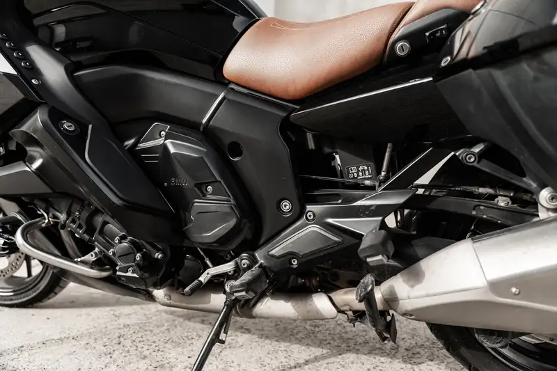 BMW K 1600 GT - foto 8