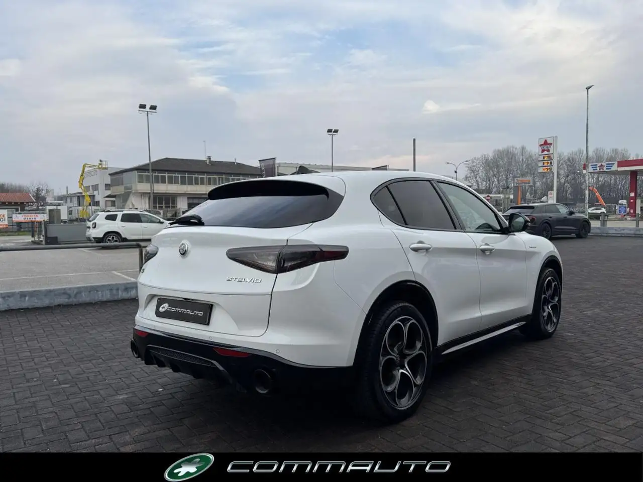Alfa Romeo Stelvio 2024