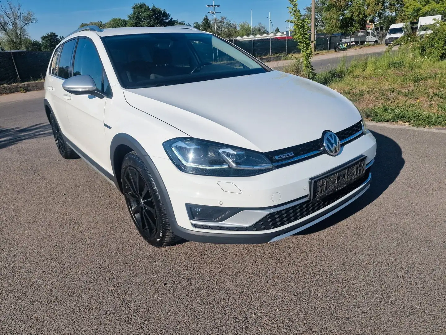 Volkswagen Golf VII Variant Alltrack BMT/Start-Stopp 4Motio Blanc - 1