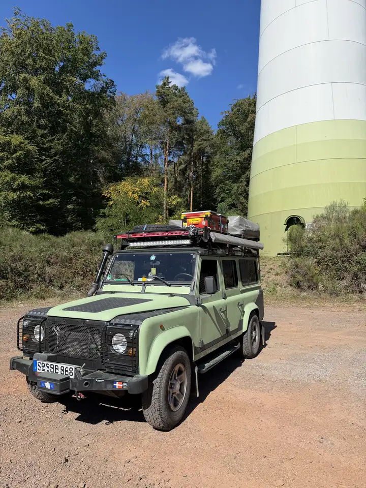 Land Rover Defender 110 Tdi, foto 1