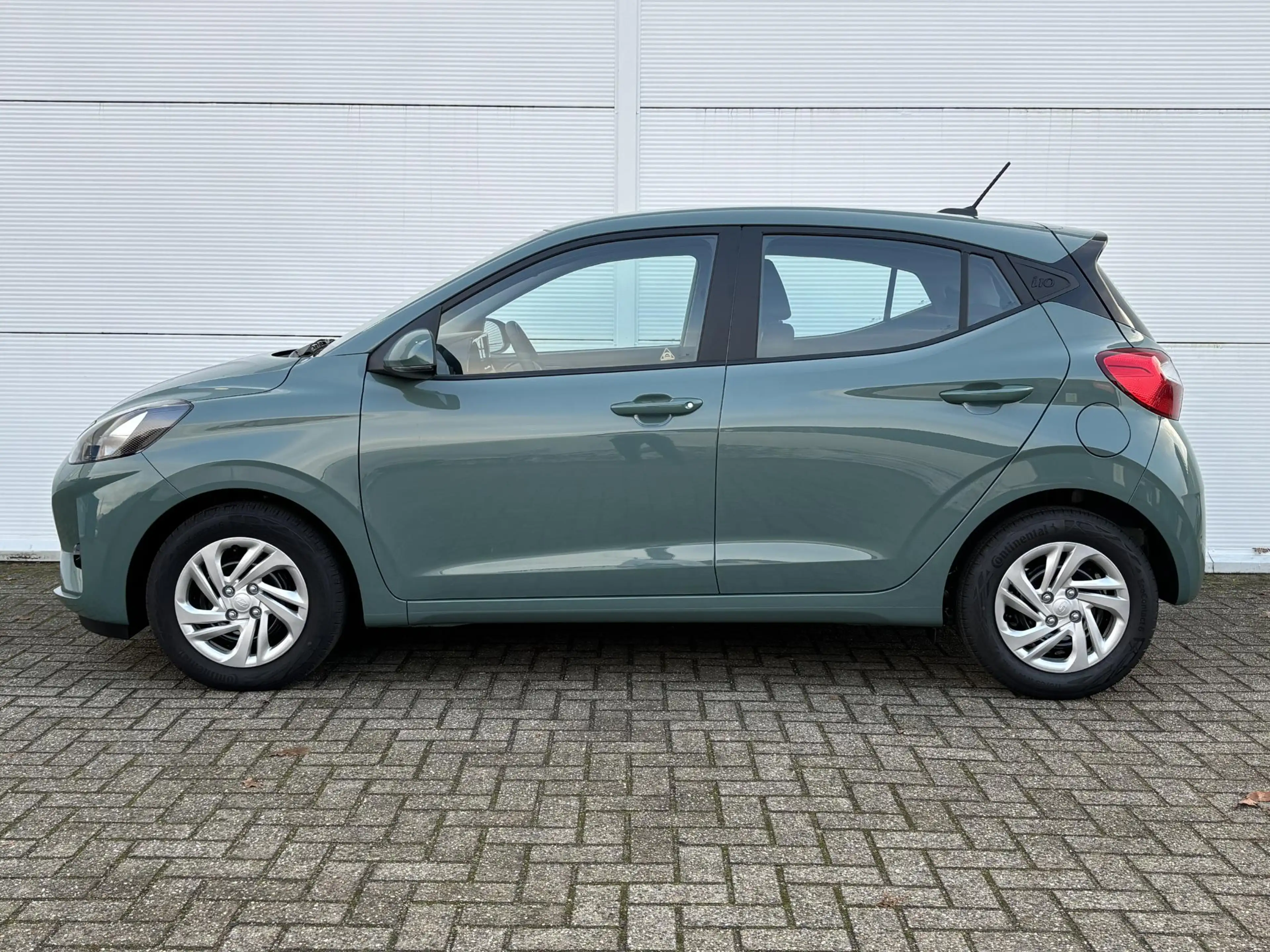 Hyundai i10 1.0 Comfort Smart / Navigatie / Camera / Apple Car — photo 7