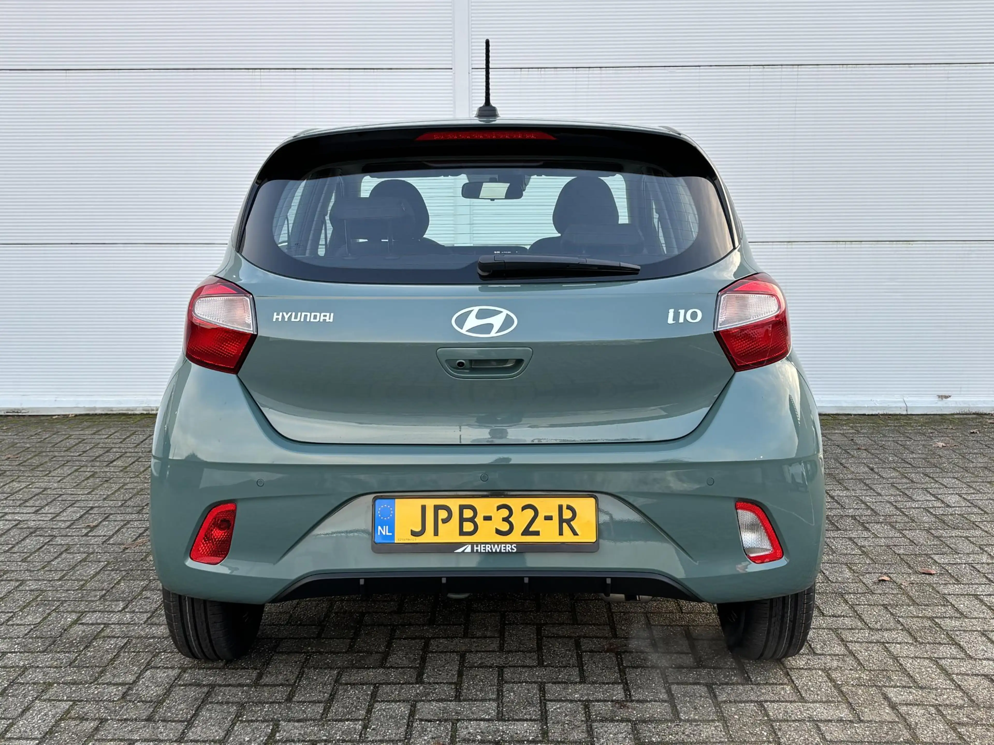 Hyundai i10 1.0 Comfort Smart / Navigatie / Camera / Apple Car — photo 37