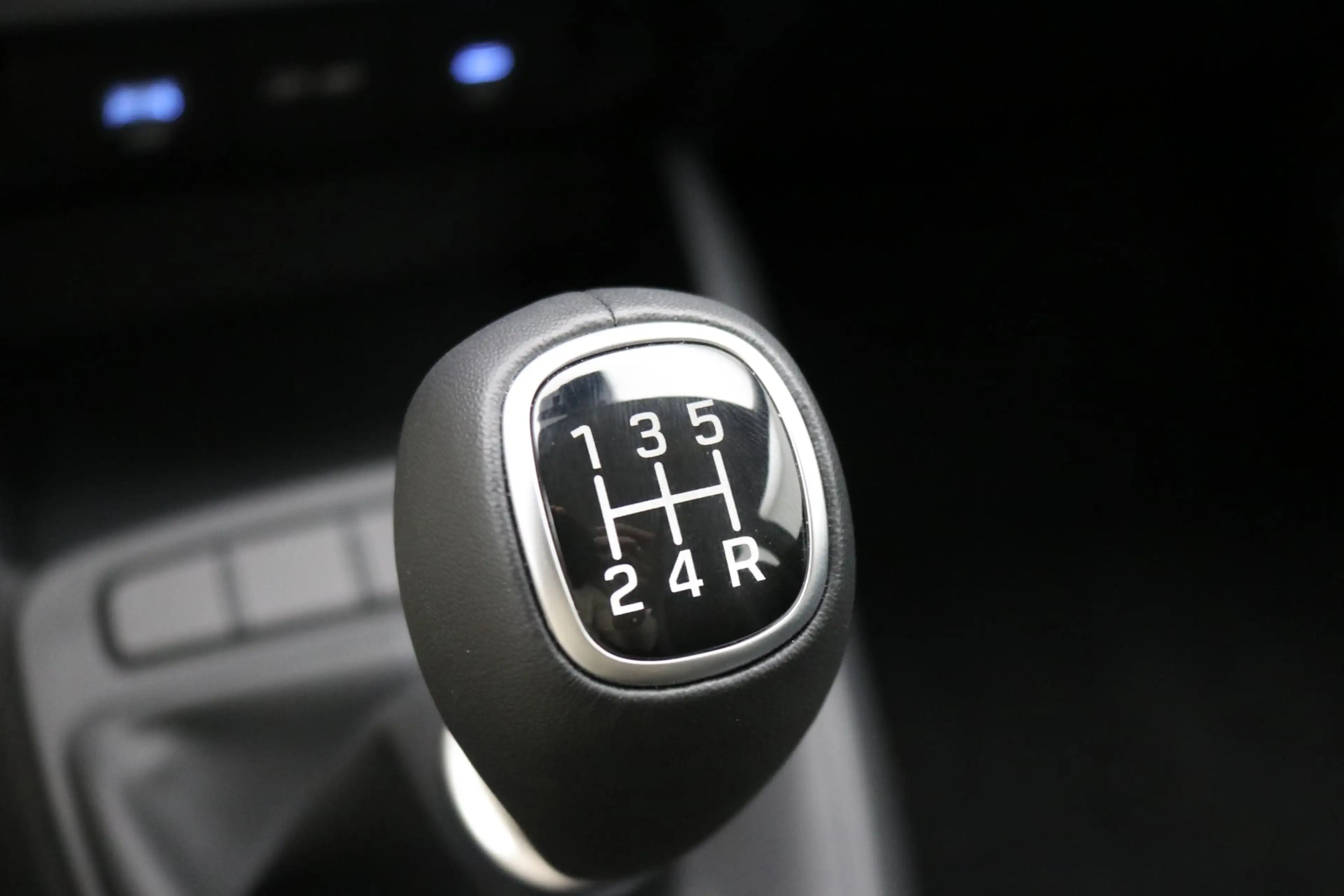 Hyundai i10 1.0 Comfort Smart / Navigatie / Camera / Apple Car — photo 16
