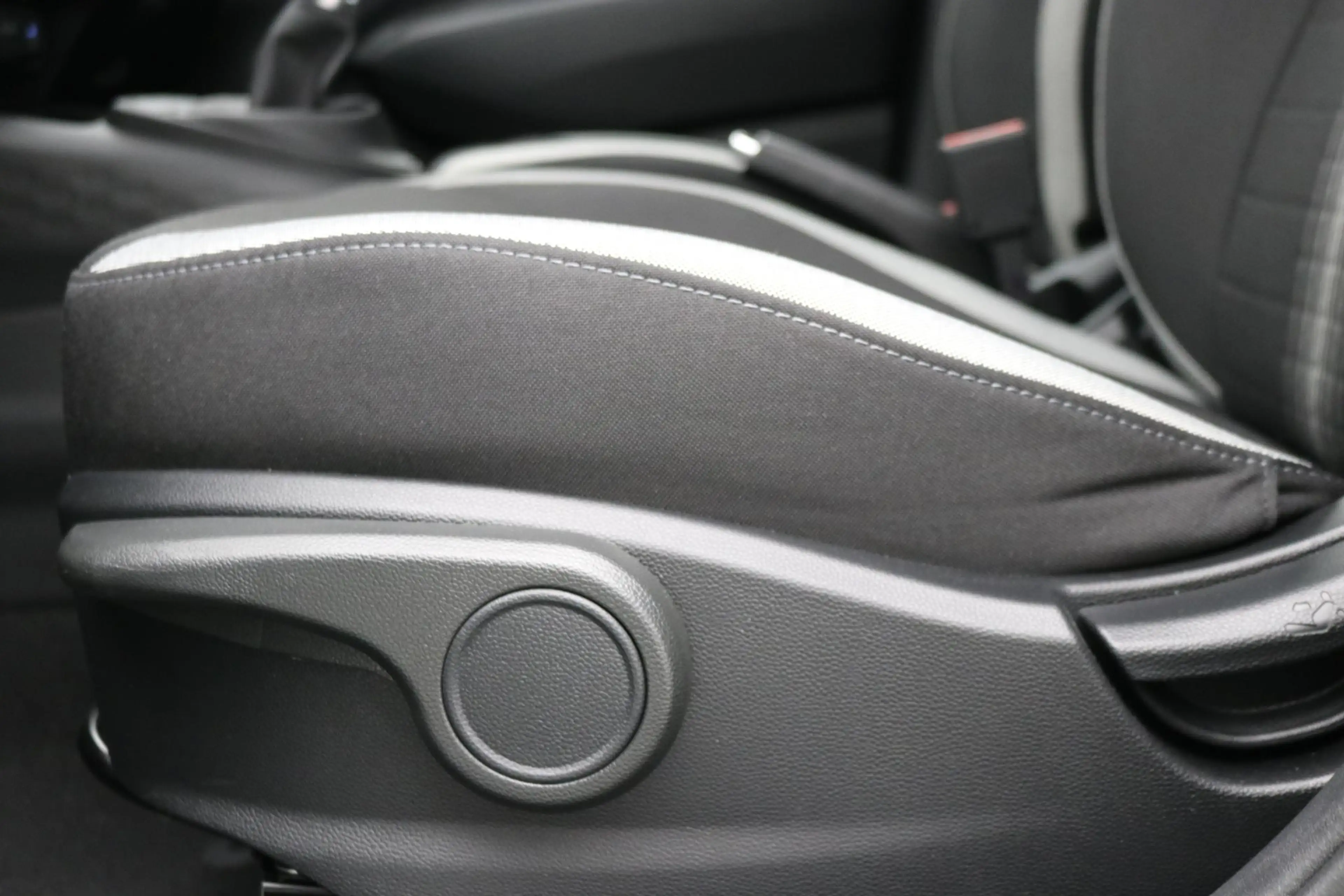 Hyundai i10 1.0 Comfort Smart / Navigatie / Camera / Apple Car — photo 26