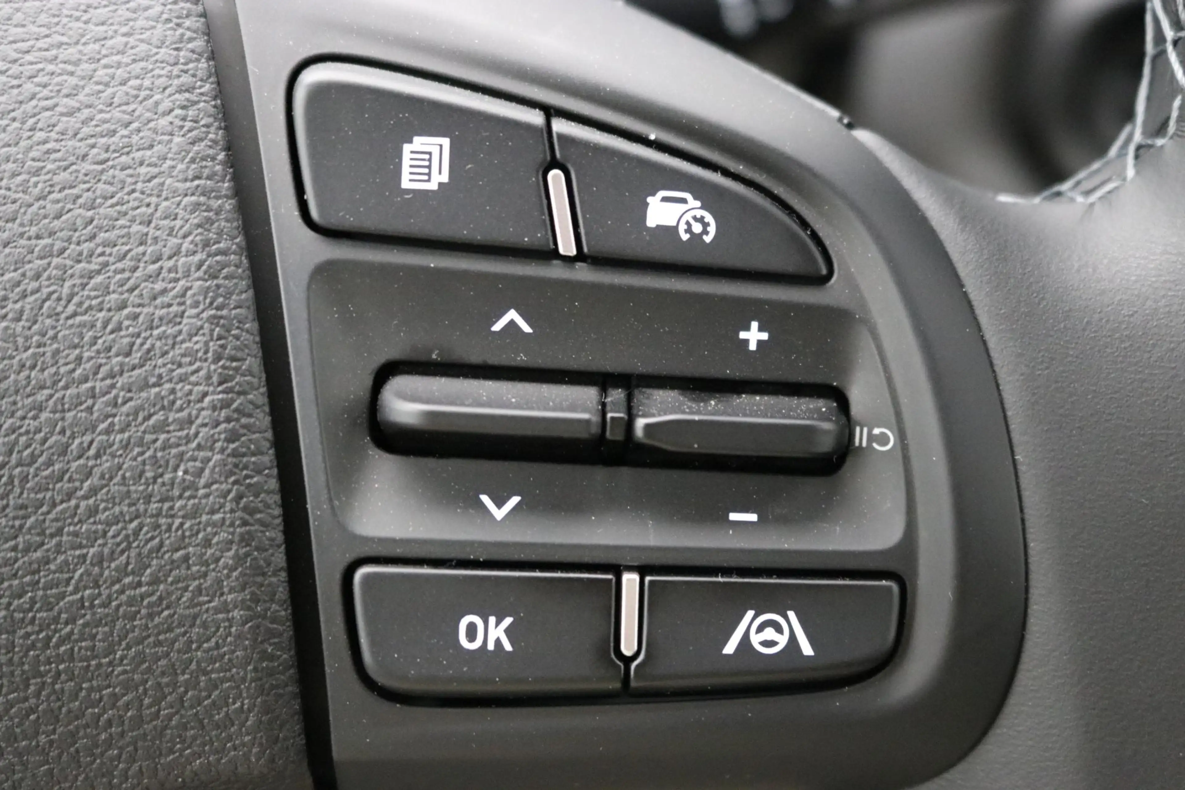 Hyundai i10 1.0 Comfort Smart / Navigatie / Camera / Apple Car — photo 8